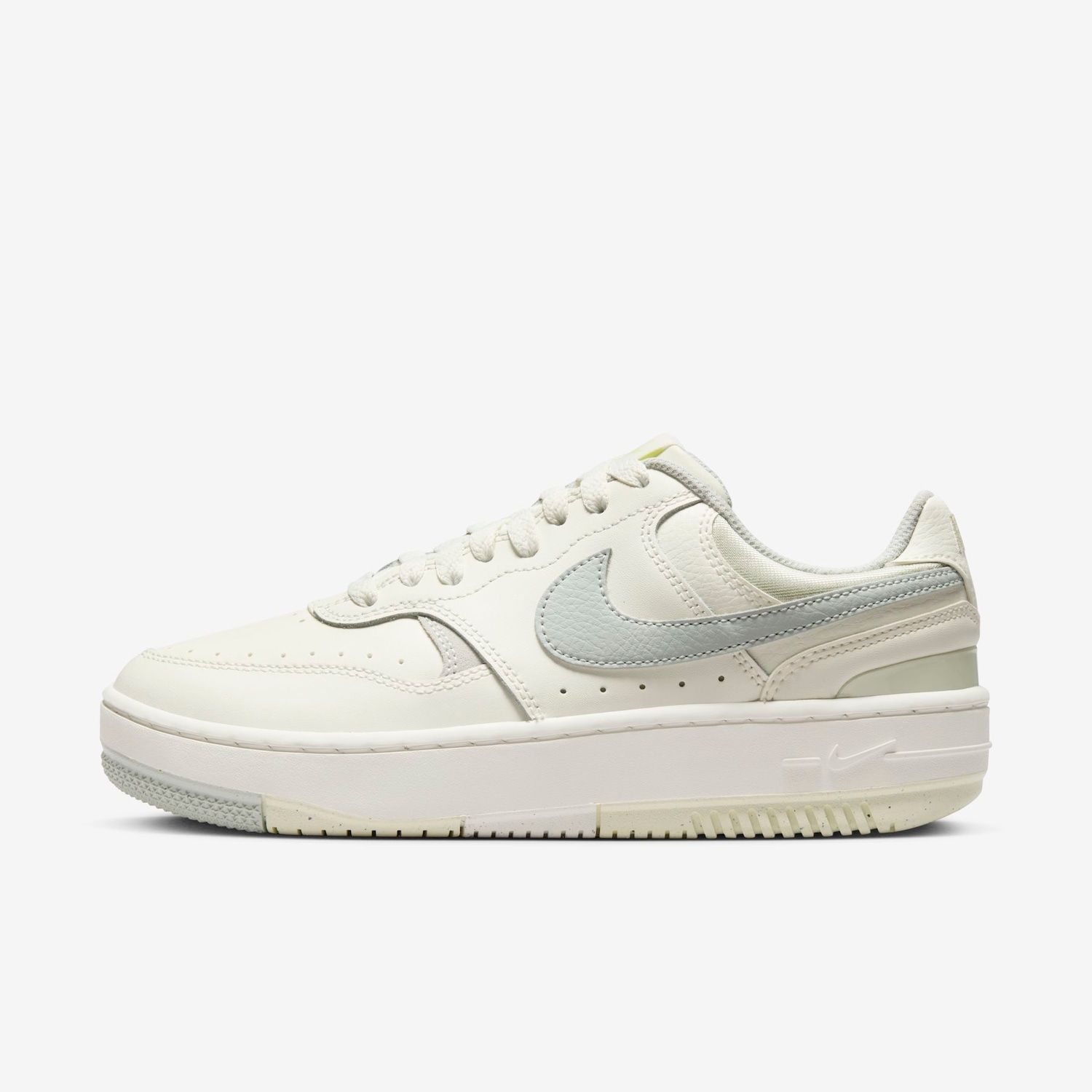 Tênis Nike Gamma Force Feminino