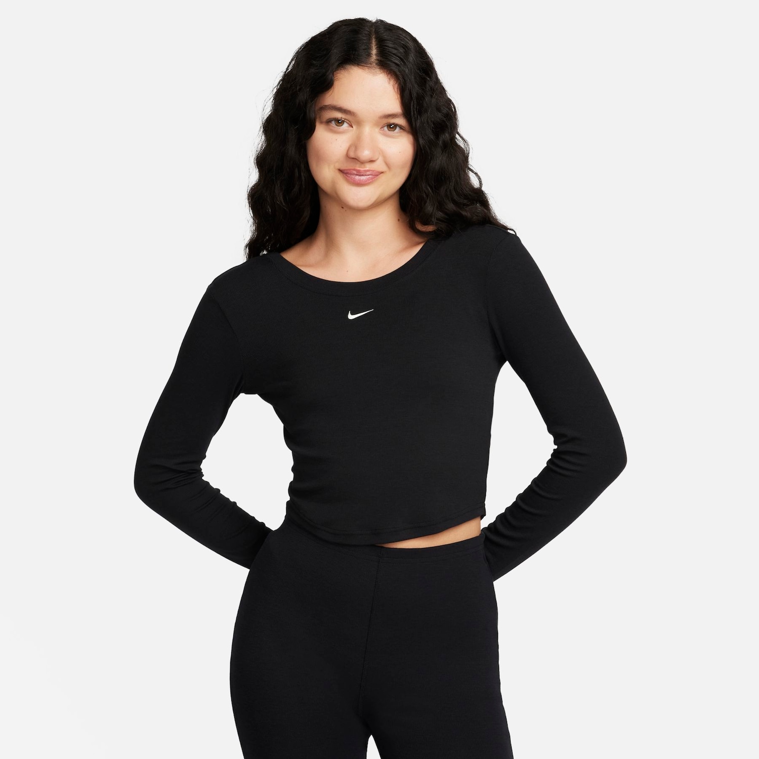 Camiseta Nike Sportswear Chill Knit Feminina