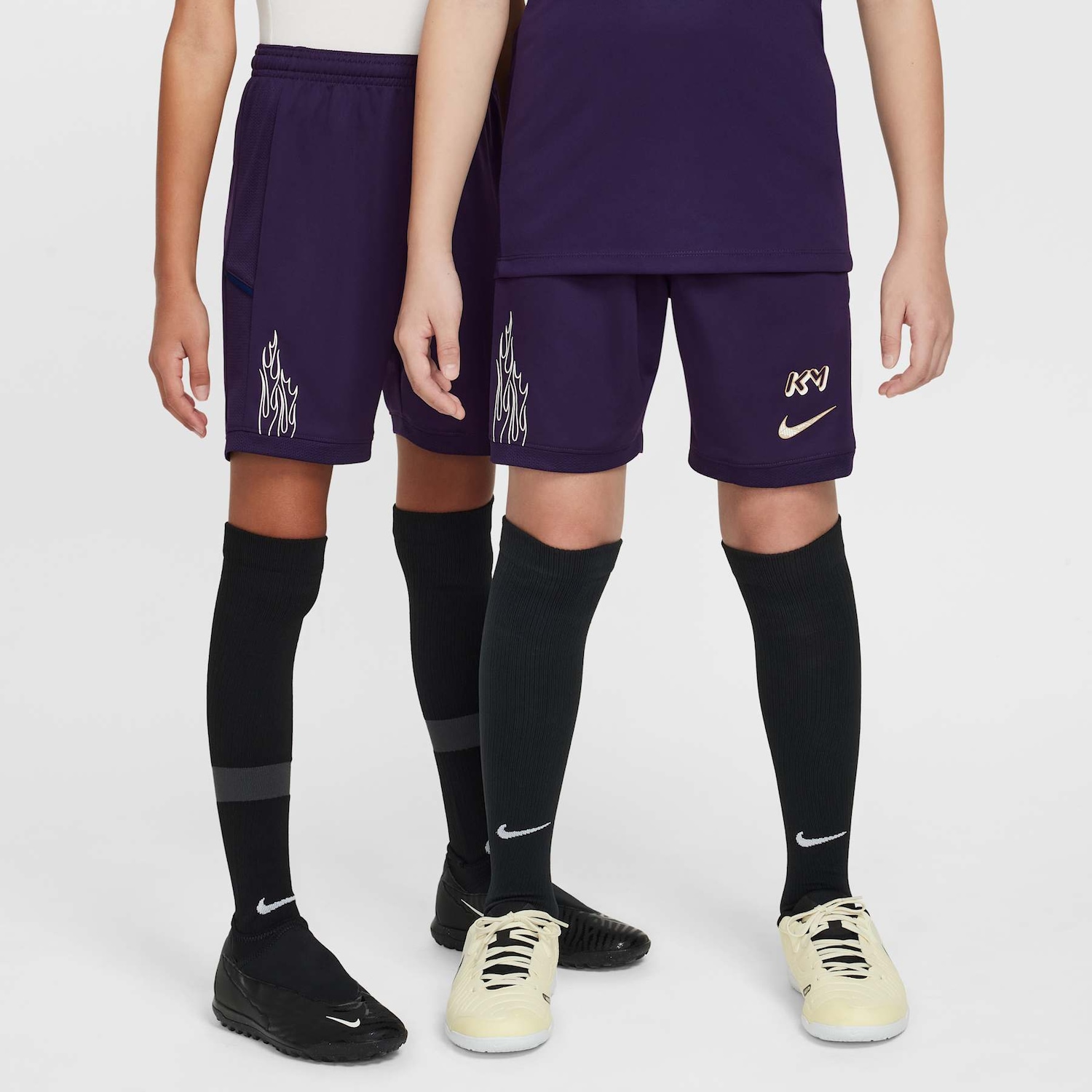 Vista 2 Shorts Nike Dri-FIT Kylian Mbappé Infantil Azul Nike Azul