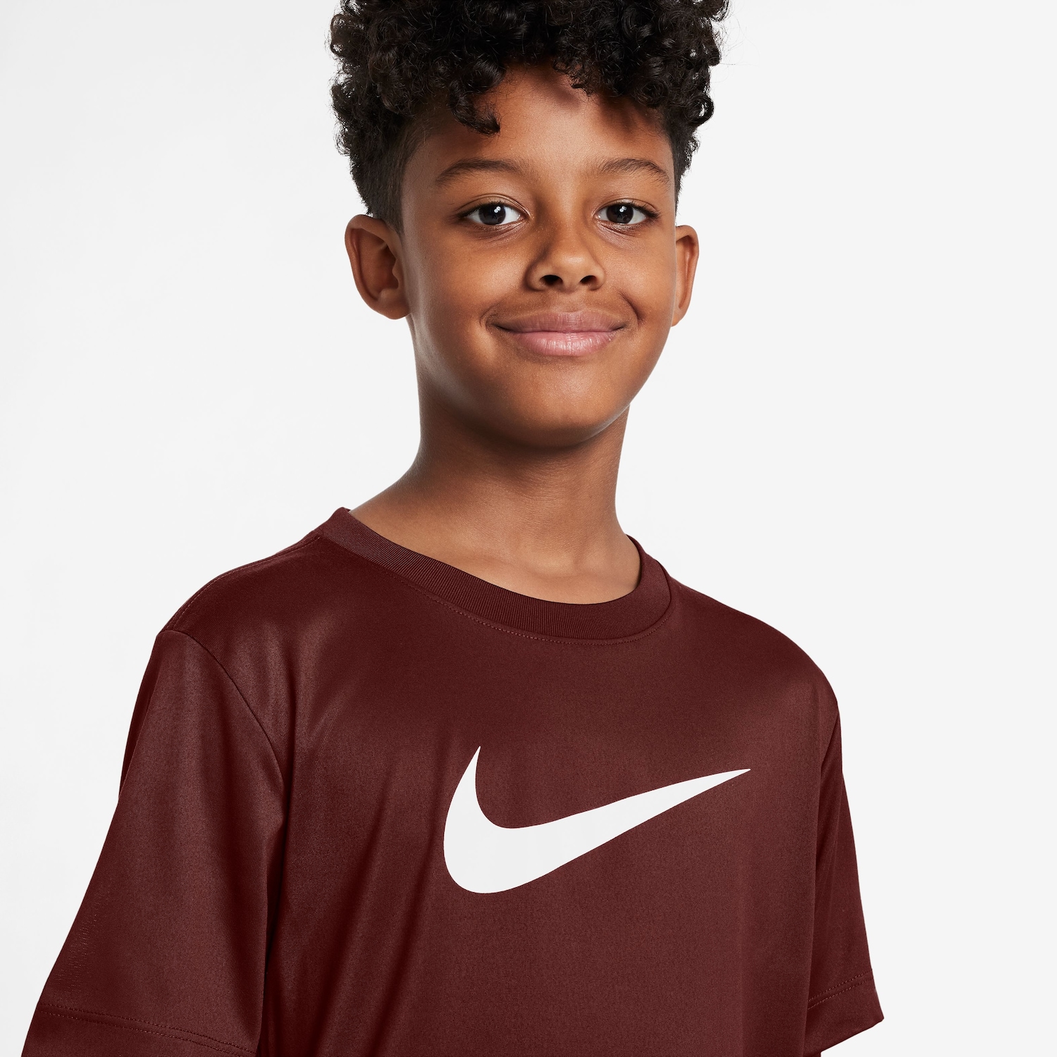 Camiseta Dri-FIT Nike Legend Swoosh Infantil