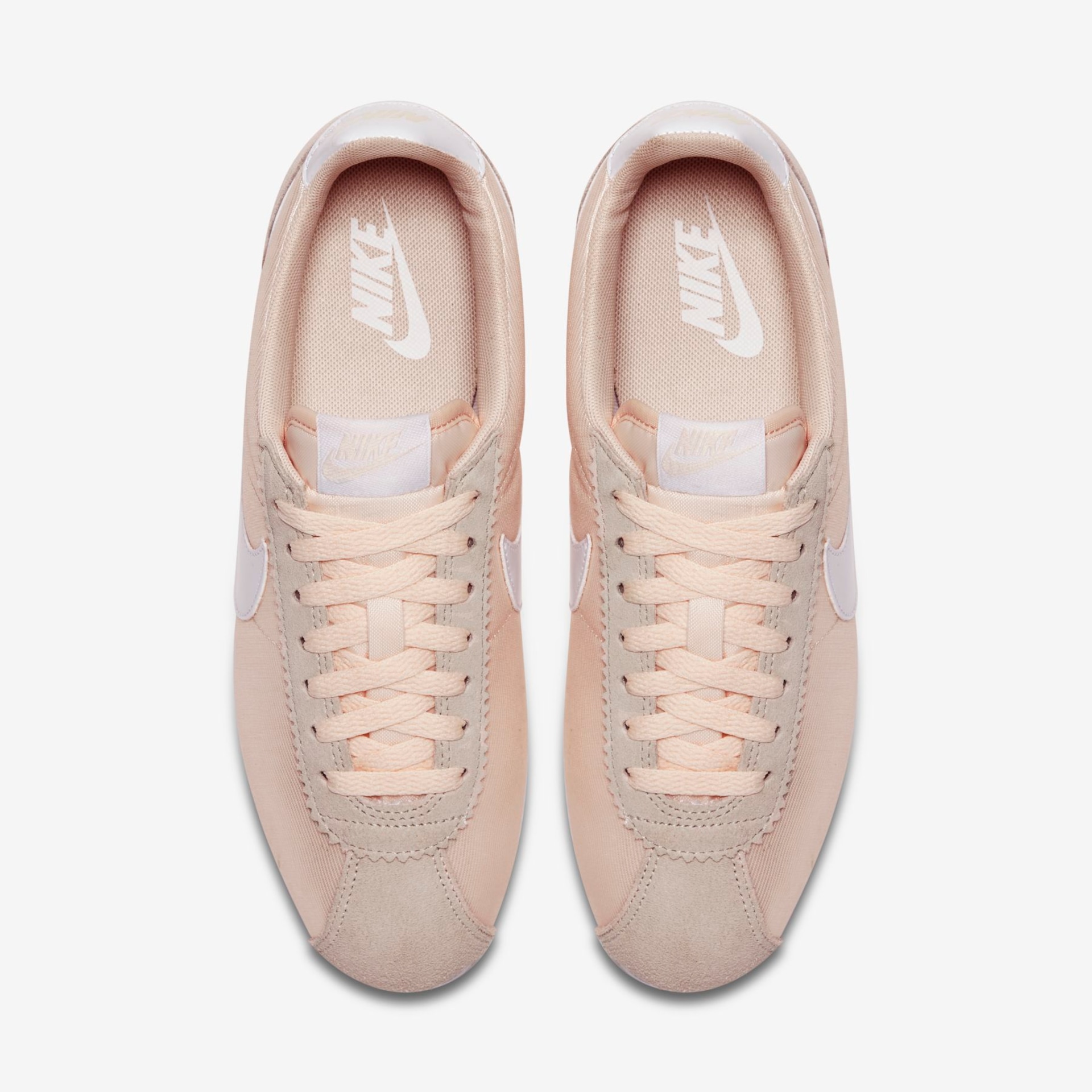 Tênis Nike Classic Cortez Nylon Feminino - Foto 5