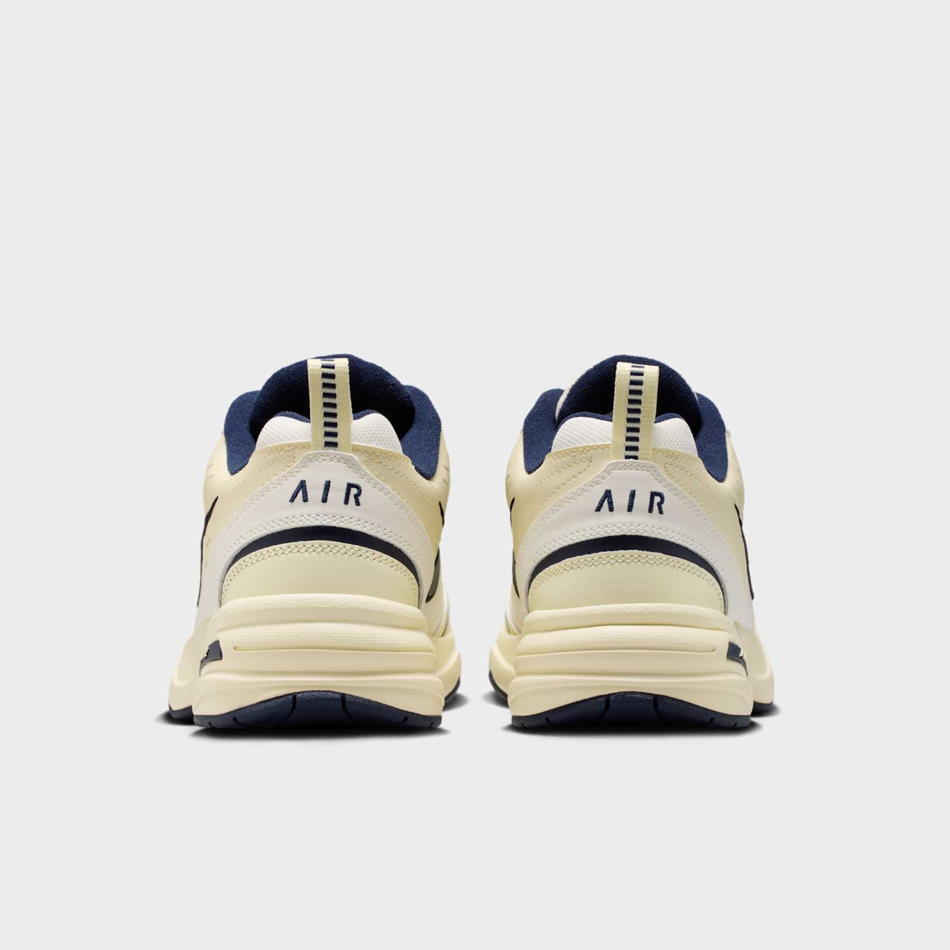 Tênis Nike Air Monarch IV Masculino - Foto 6
