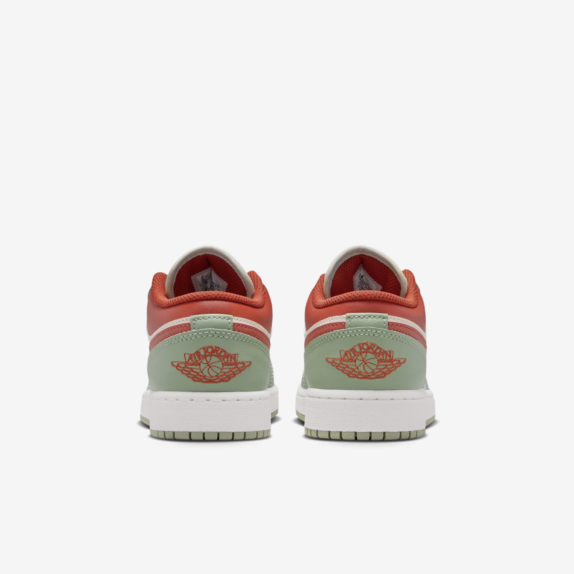 Tênis Air Jordan 1 Low Infantil - Foto 6