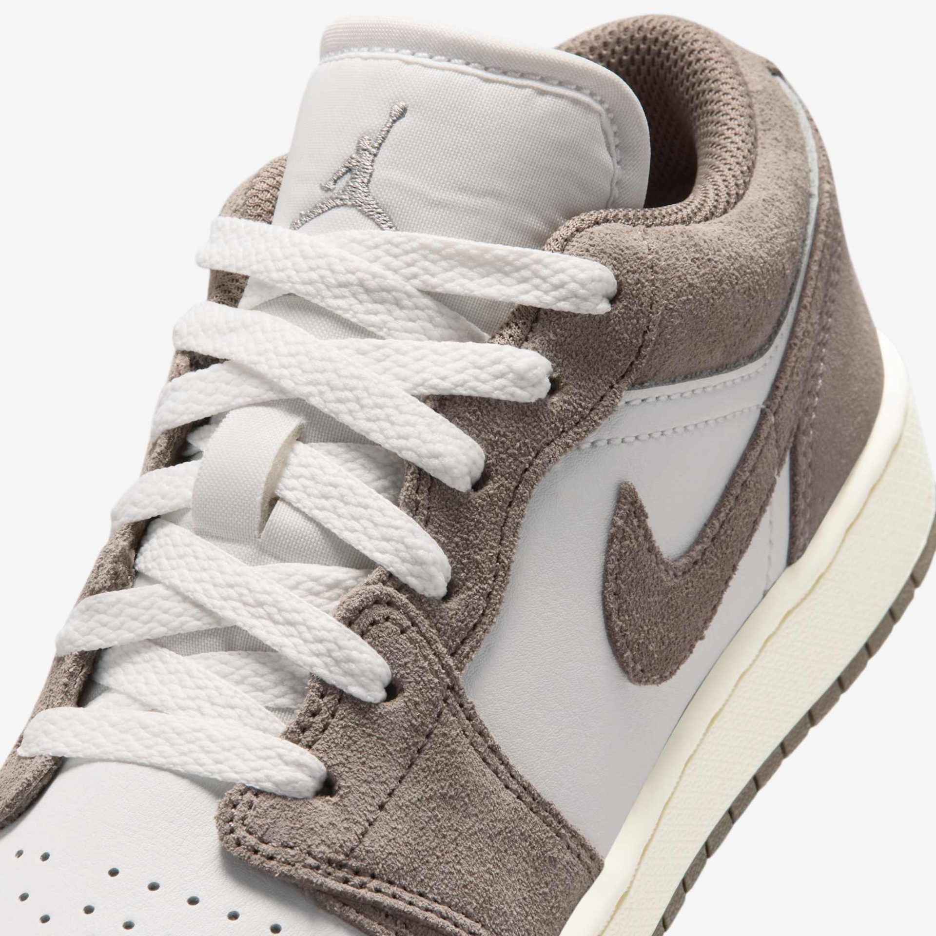 Tênis Air Jordan 1 Low Infantil - Foto 7