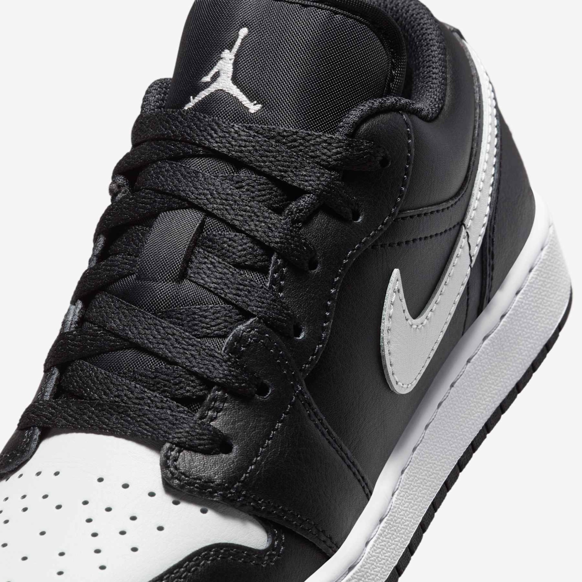 Tênis Air Jordan 1 Low Infantil - Foto 7