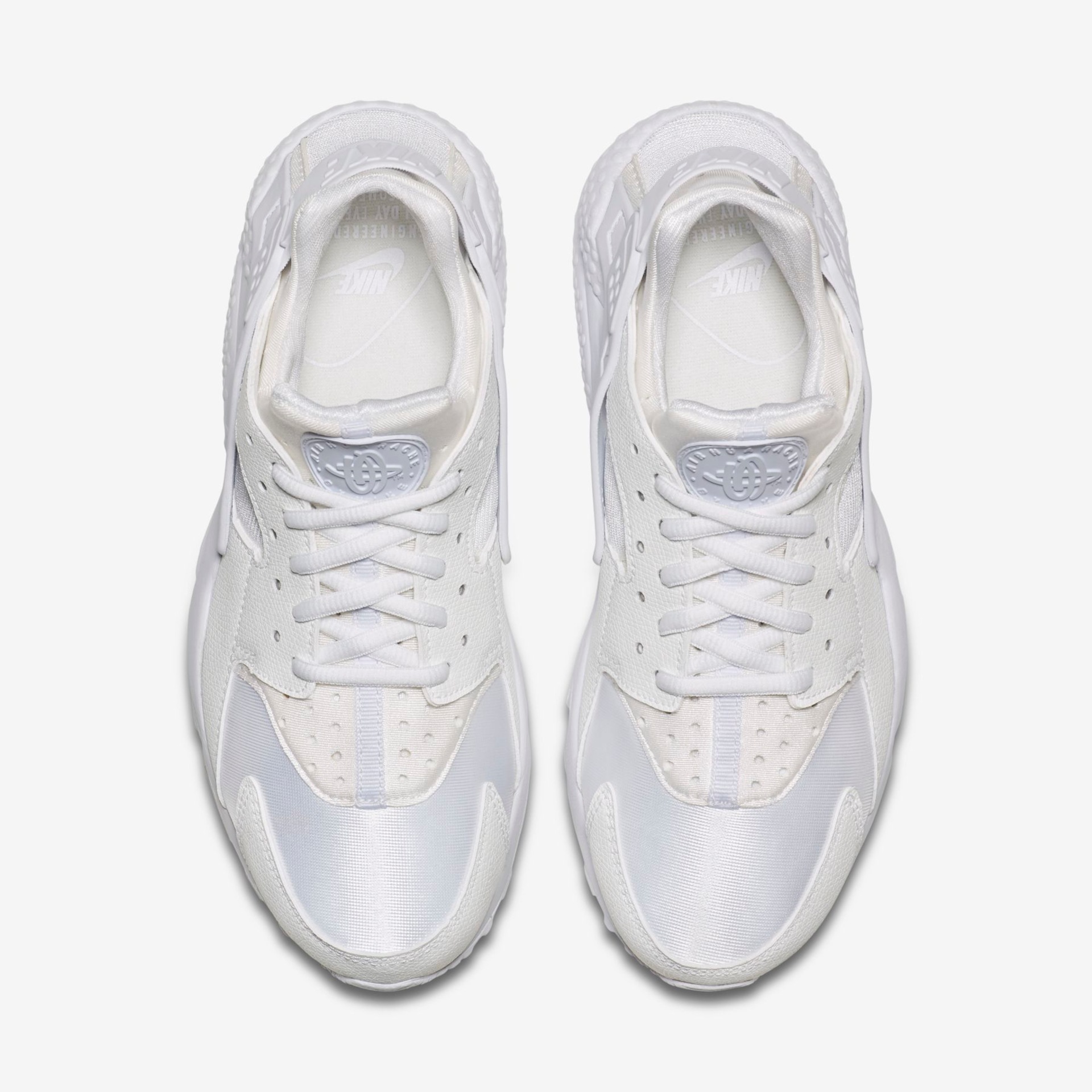 Tênis Nike Air Huarache Run Feminino - Foto 4