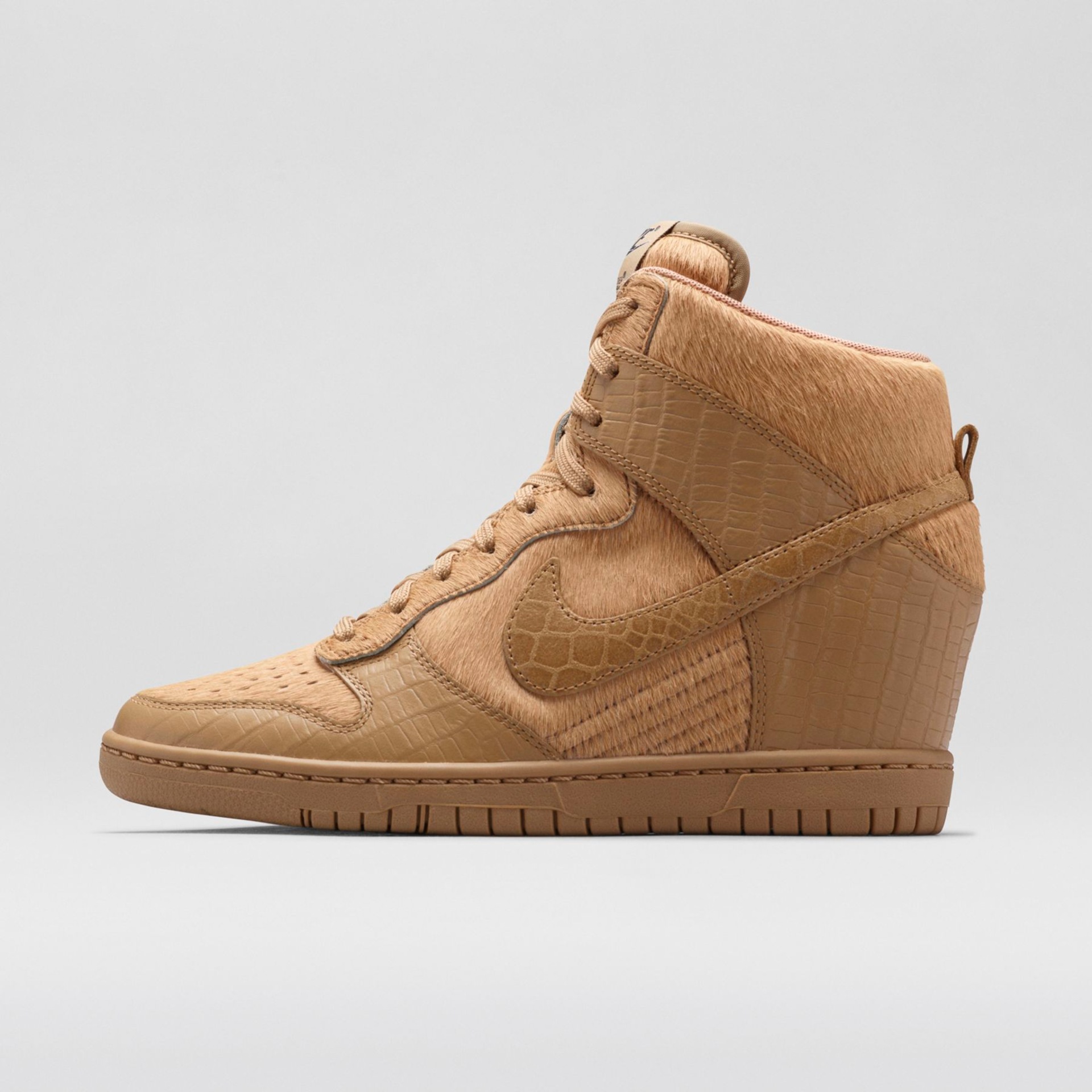 Tênis Nike Dunk Sky Hi Undercover Feminino - Foto 3