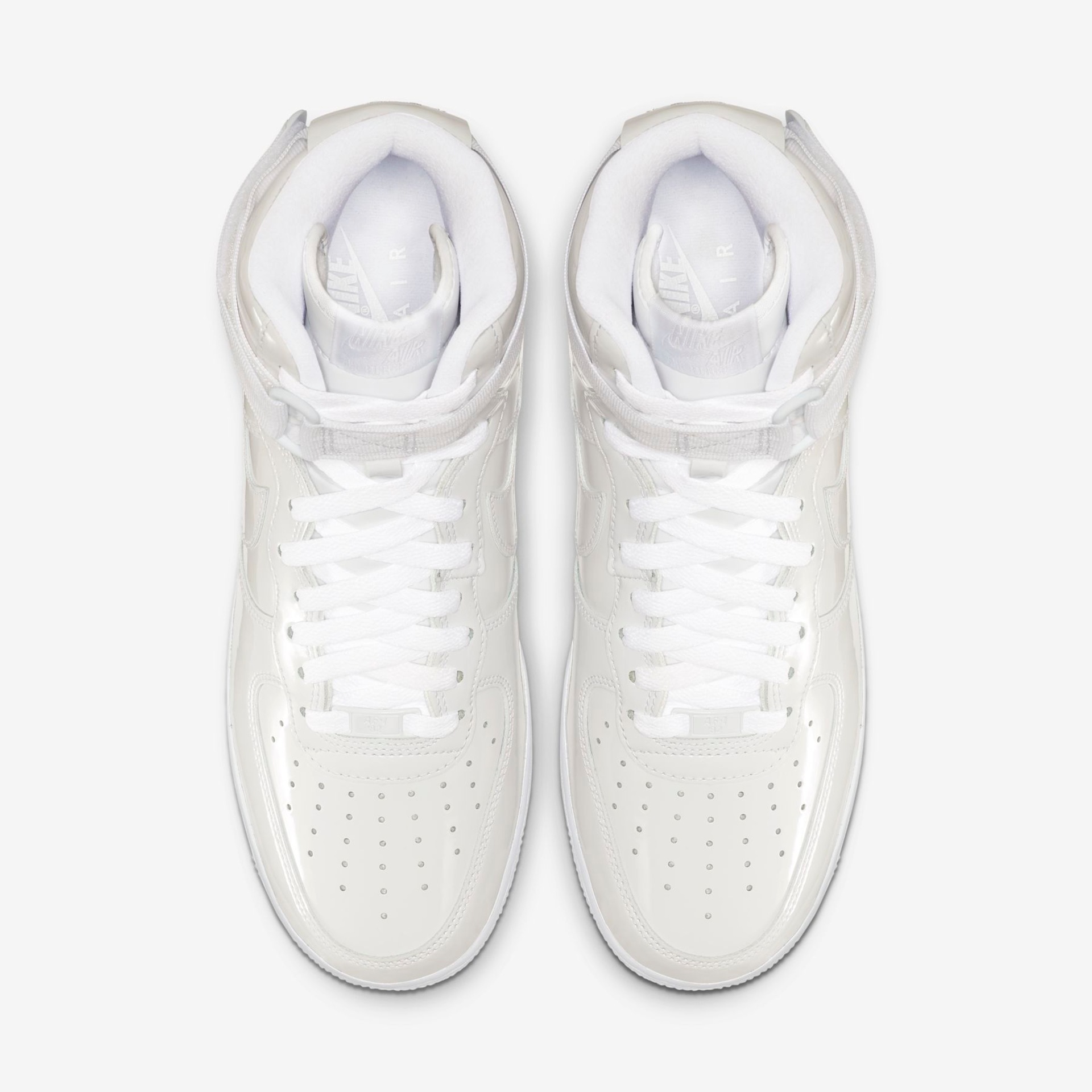 Tênis Nike Air Force 1 High Retro QS Masculino - Foto 4