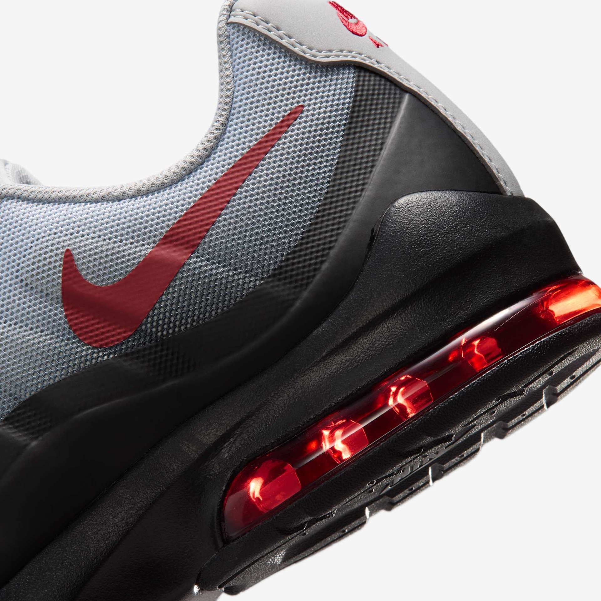 Tênis Nike Air Max Invigor Masculino - Foto 8