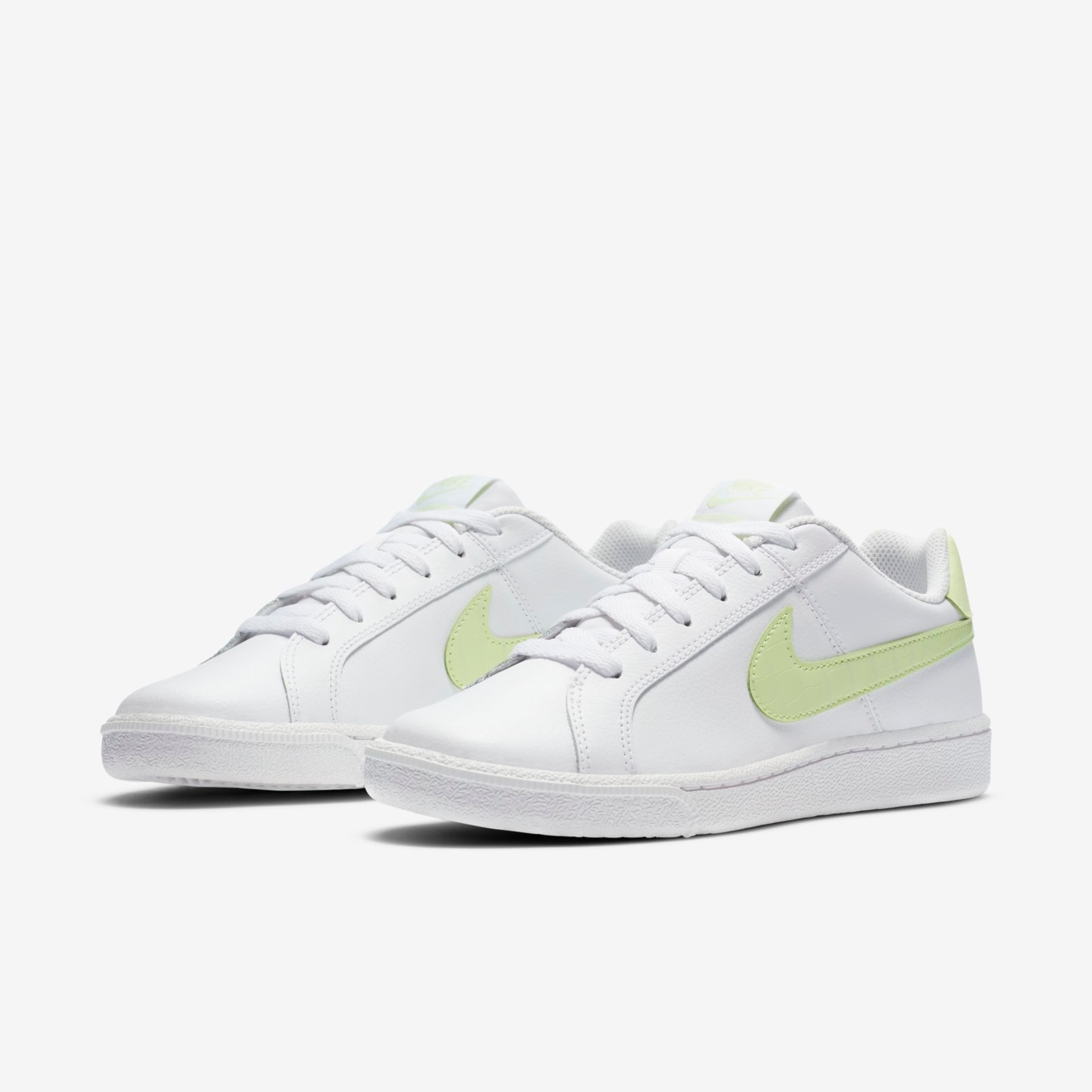 Tênis Nike Court Royale Feminino - Foto 5