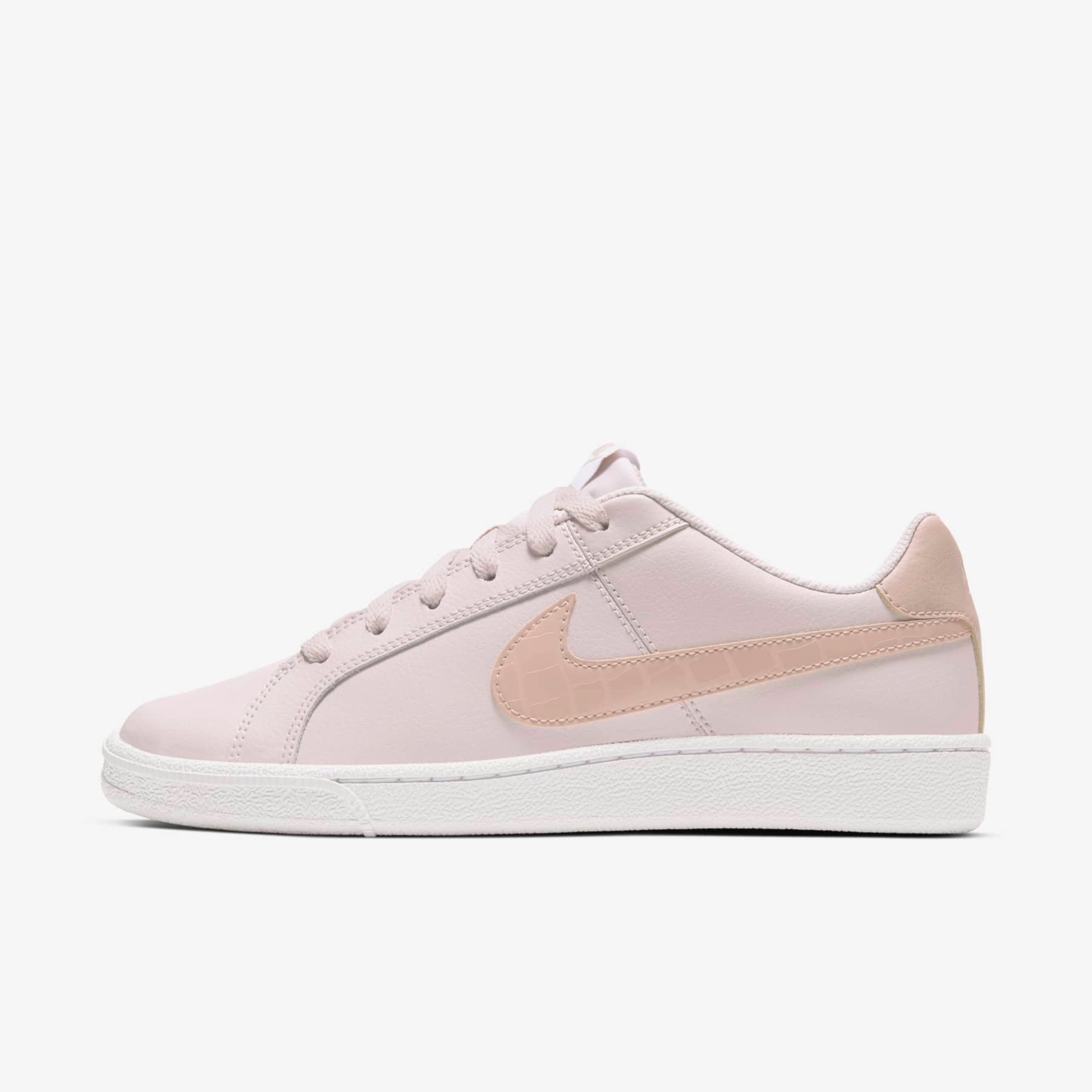 Tênis Nike Court Royale Feminino - Foto 1