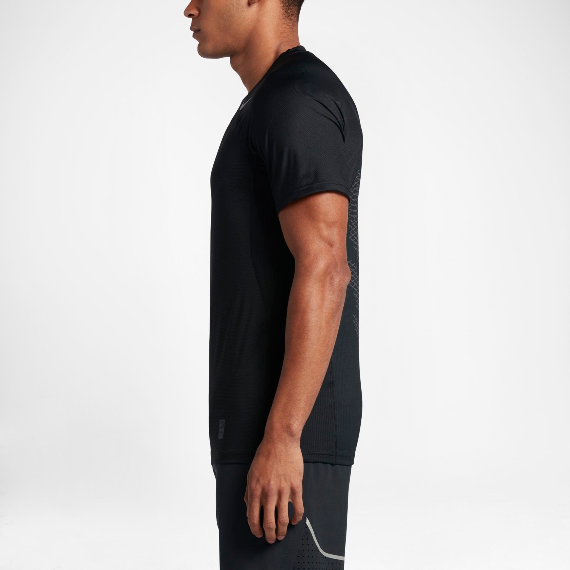 Camiseta Nike Pro Hypercool Top Fitted Masculina - Foto 4