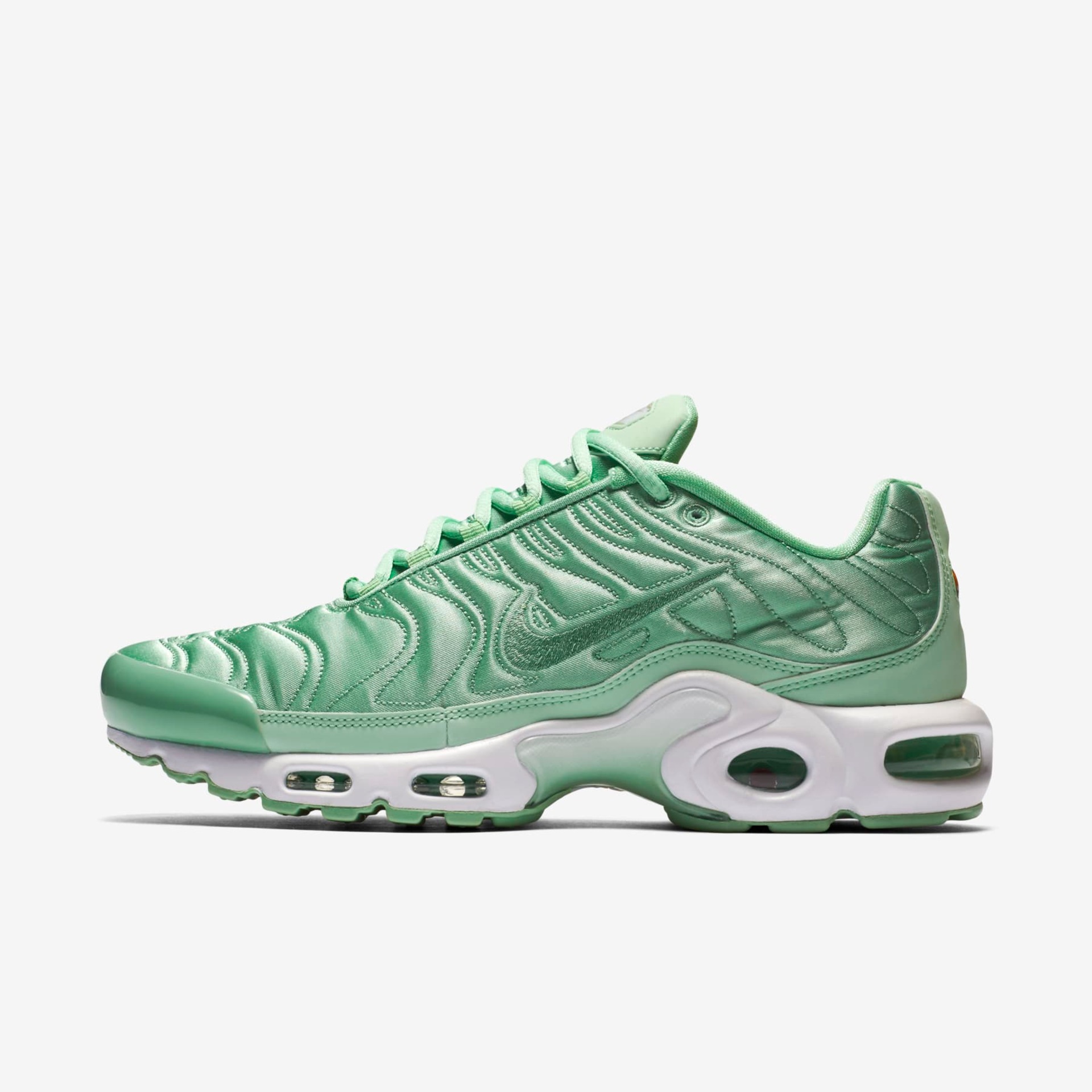 Tênis Nike Air Max Plus Se Feminino - Foto 1