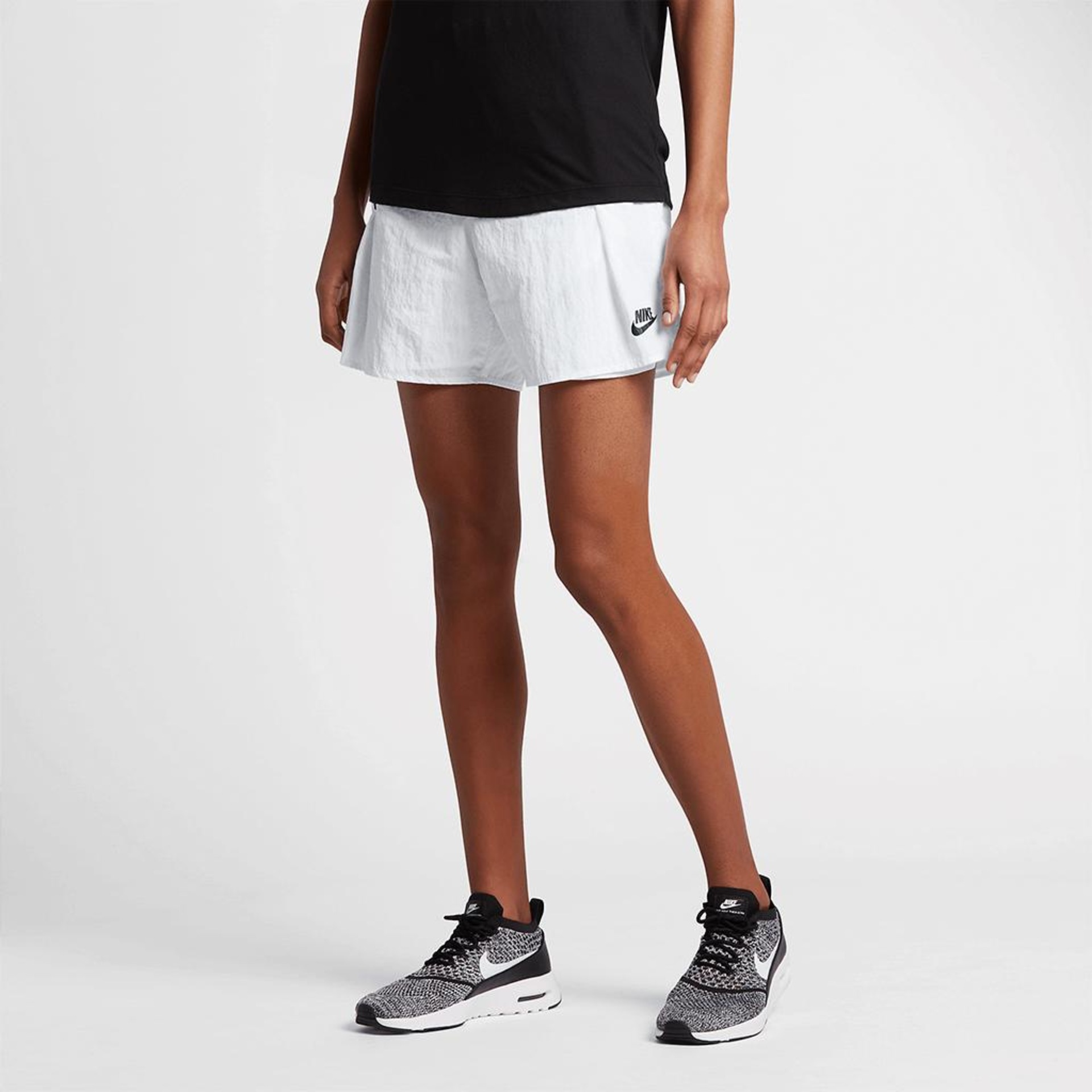 Shorts Nike Tech Bonded Woven Feminino - Foto 1