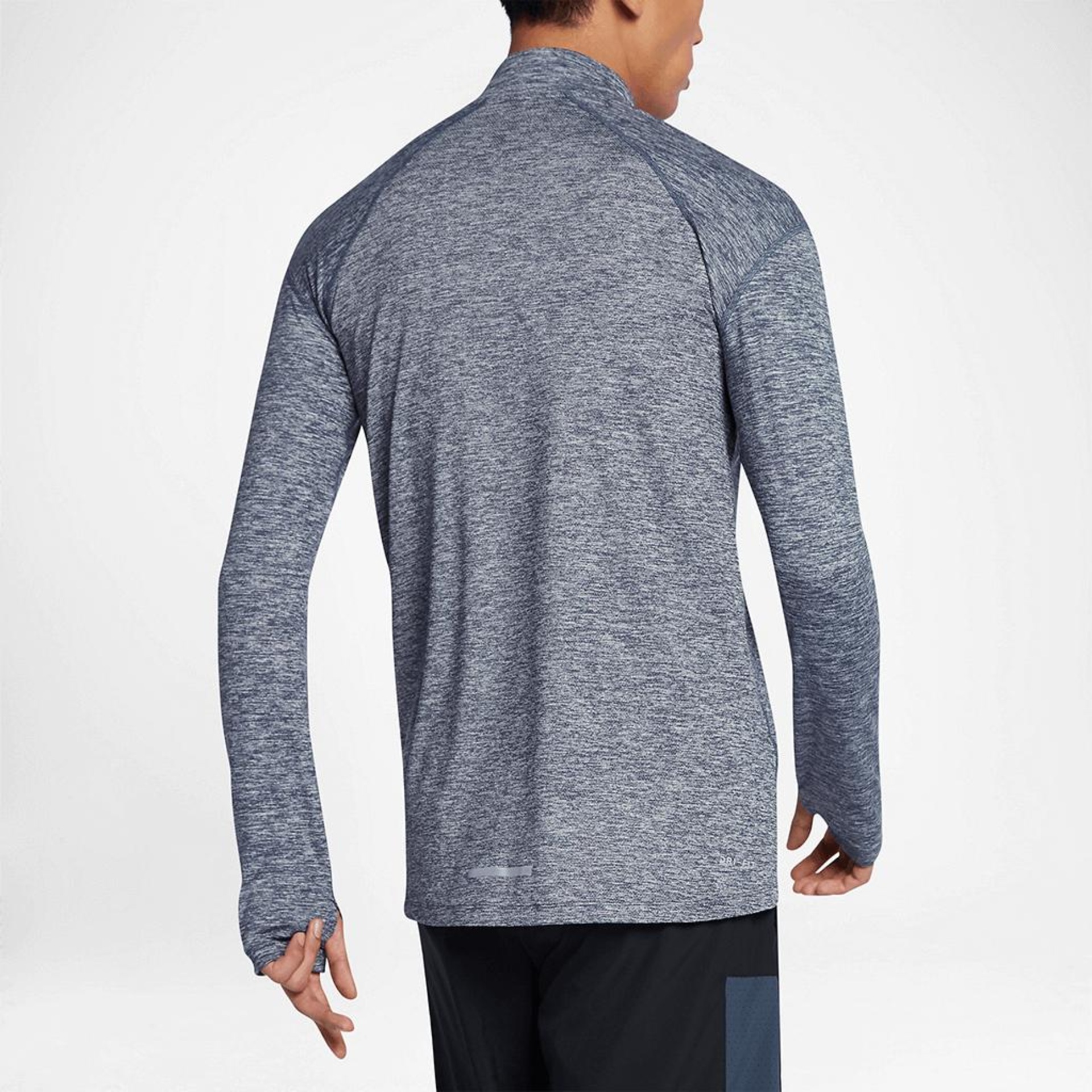 Camiseta Nike Dri-Fit Element Masculina - Foto 2