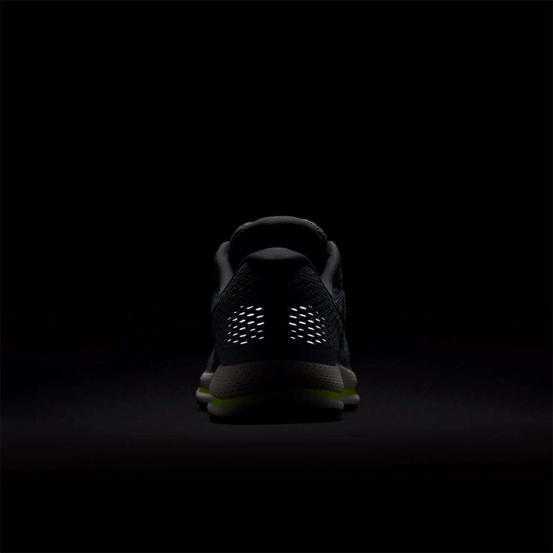 Tênis Nike Air Zoom Vomero 12 Masculino - Foto 7