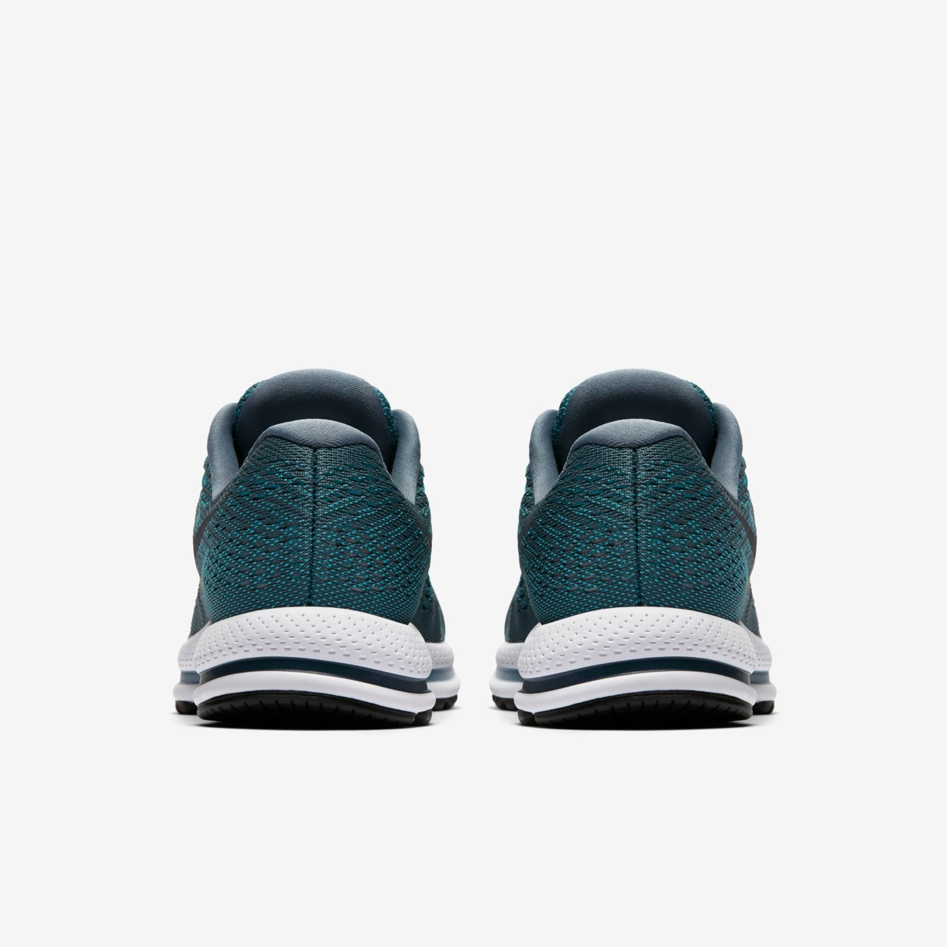 Tênis Nike Air Zoom Vomero 12 Feminino - Foto 6