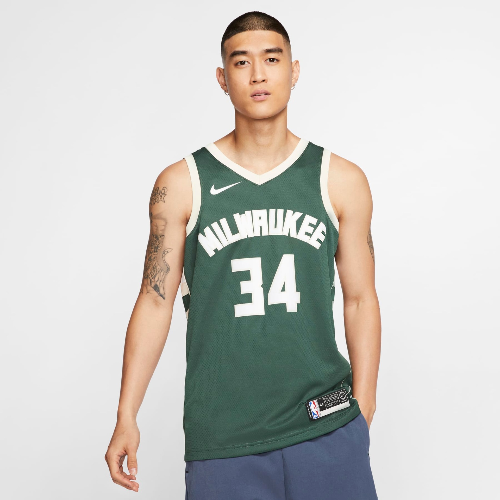 giannis antetokounmpo bucks icon edition