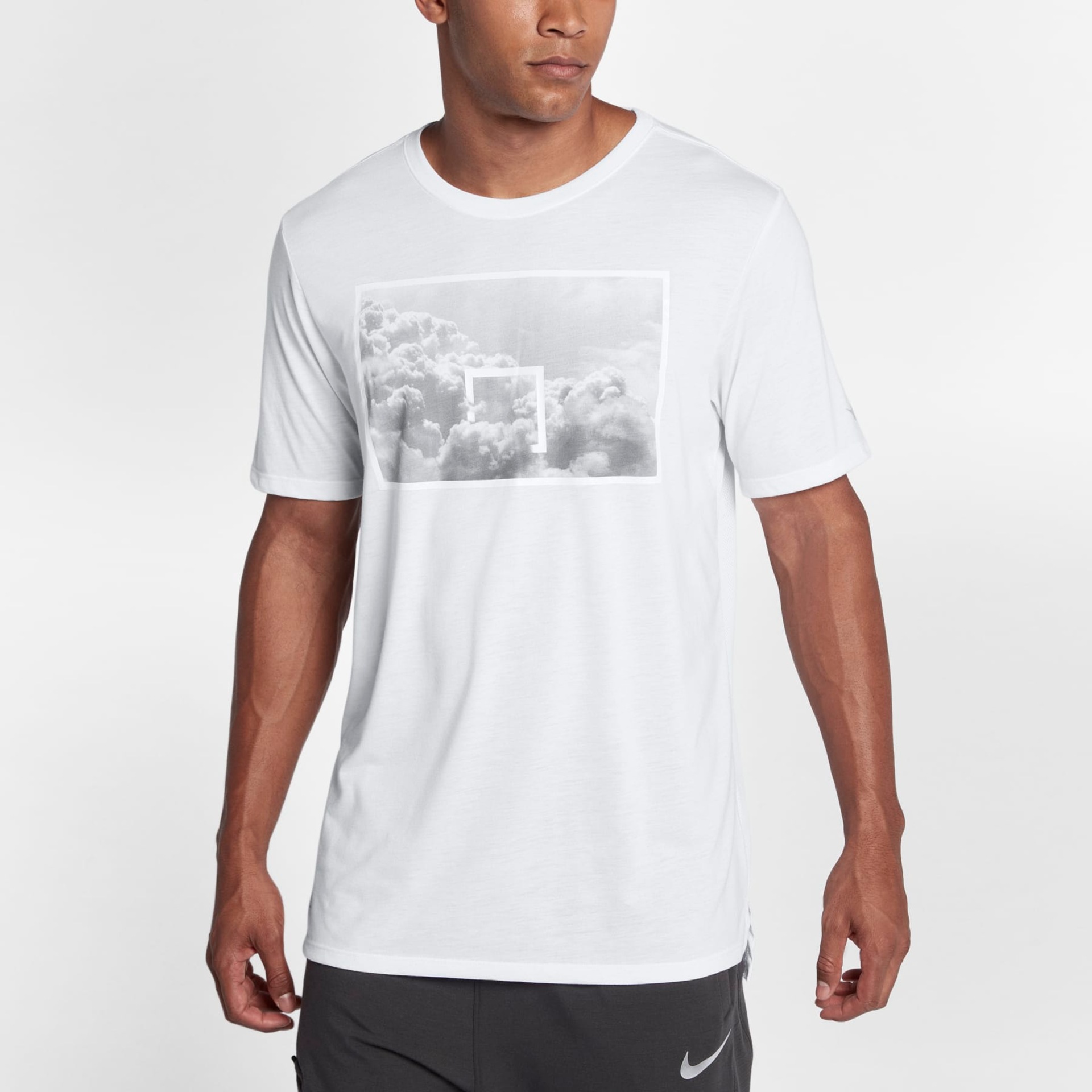 Camiseta Nike Dri-Fit Masculina - Foto 1