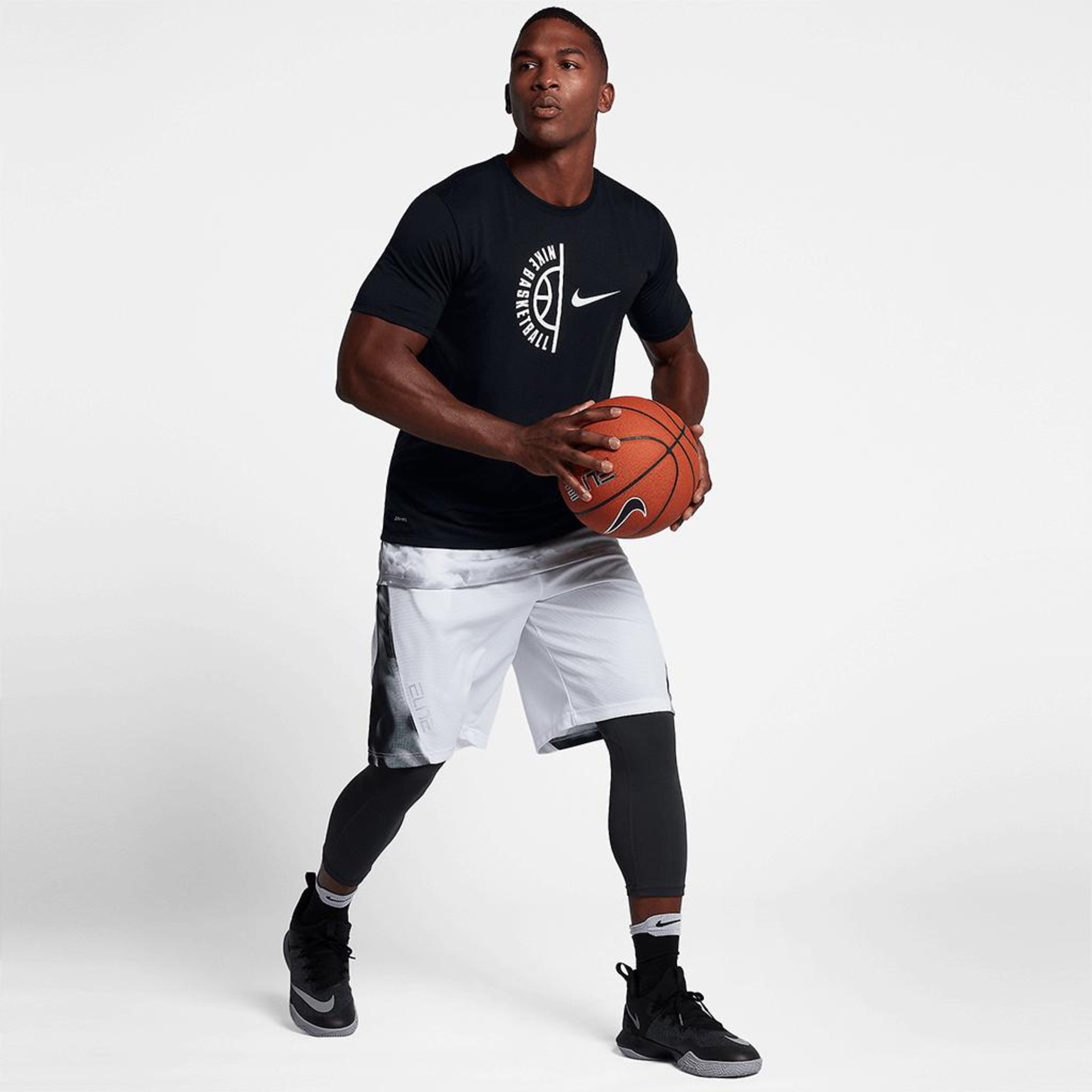 Camiseta Nike Dri-Fit Fly Masculina - Foto 5