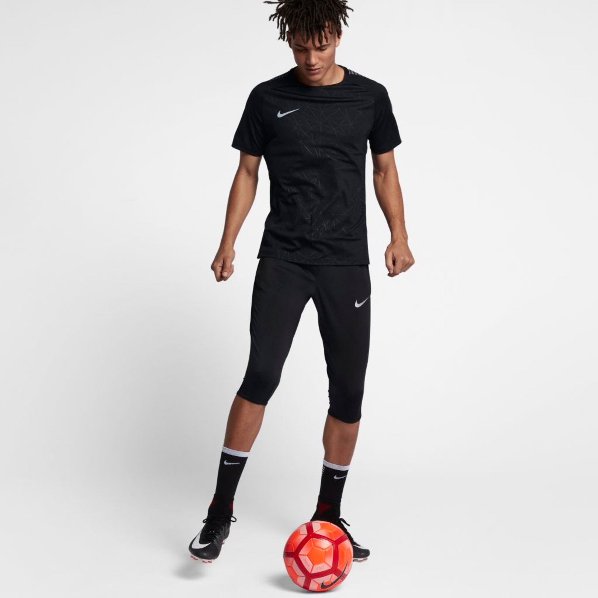 Camiseta Nike CR7 Dry Squad Masculina - Foto 5