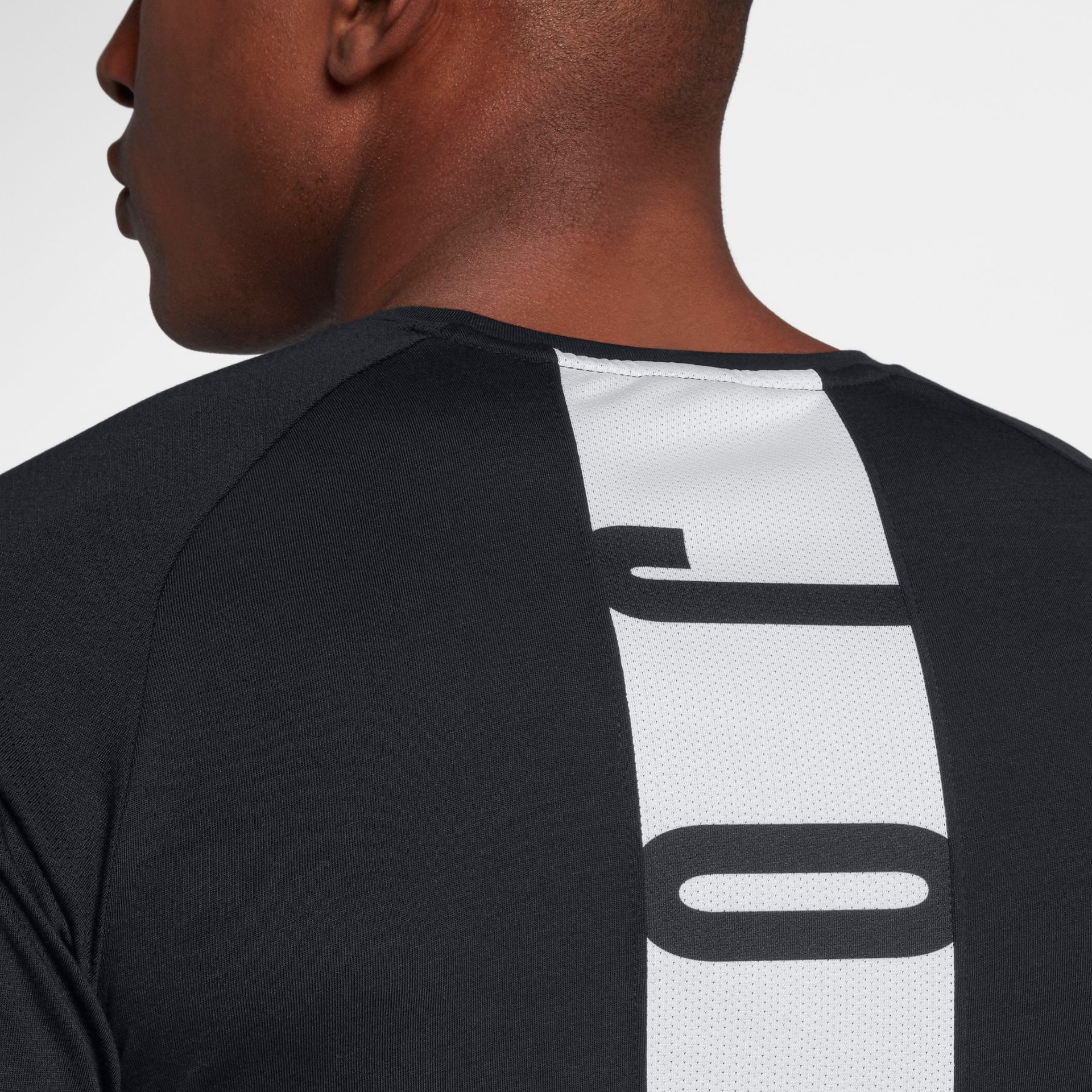 Camiseta Jordan 23 Alpha Dri-Fit Masculina - Foto 3