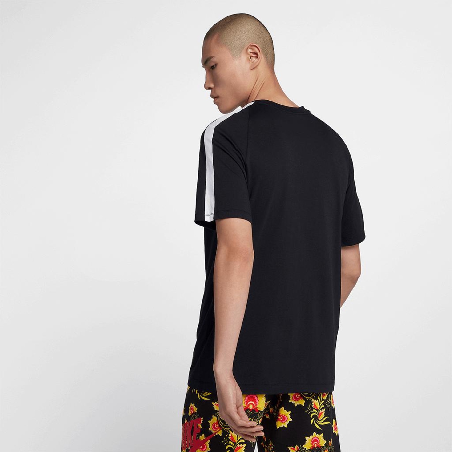 Camiseta Nike Sportswear Concept Red N98 Masculina - Foto 3