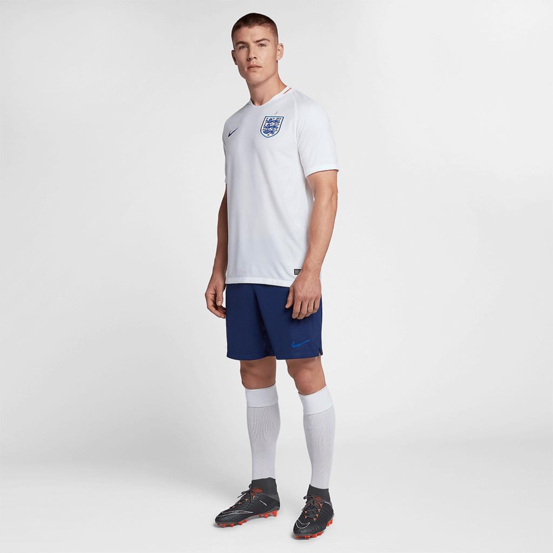 Camisa Nike Inglaterra I 2018/19 Torcedor Pro Masculina - Foto 4