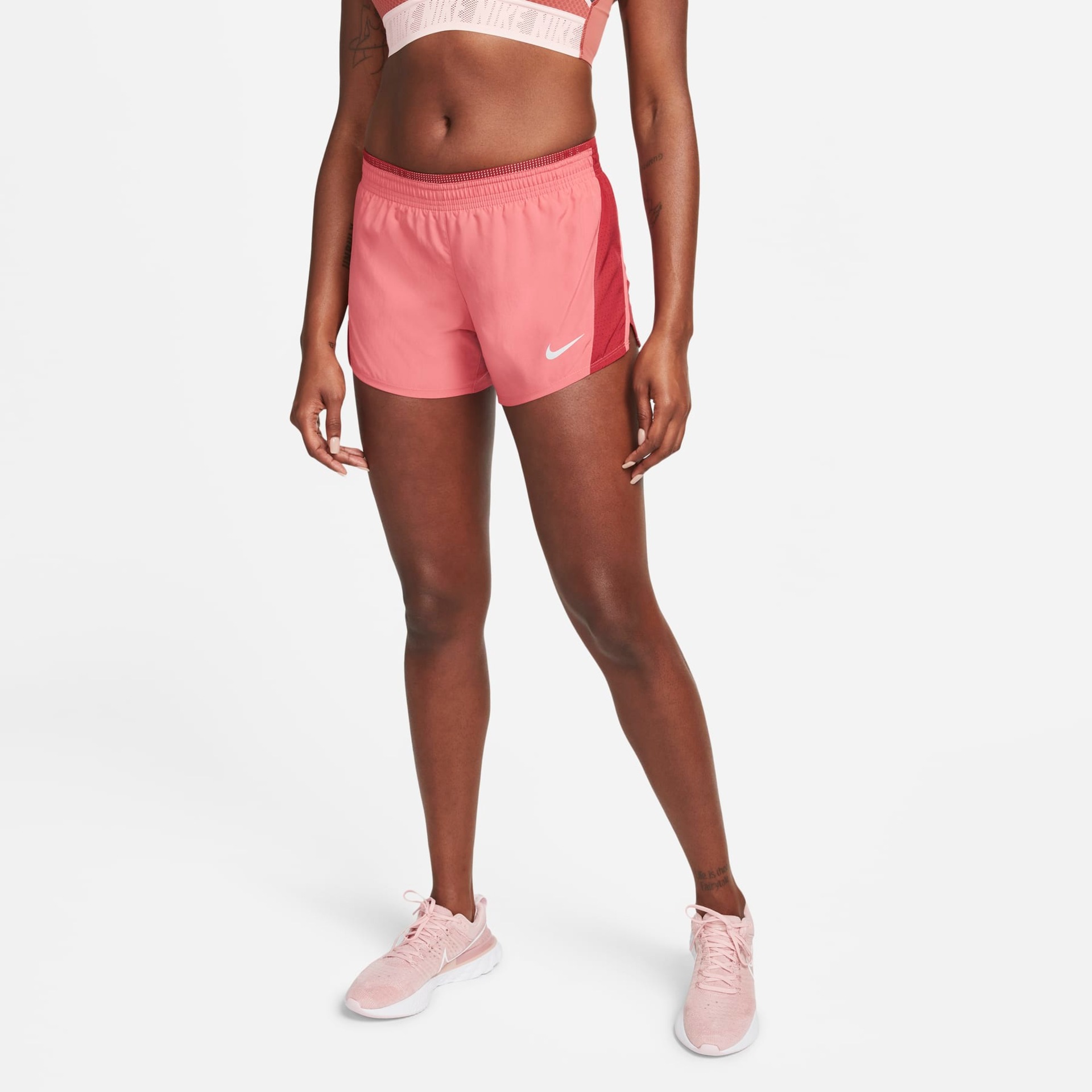 Shorts Nike 10K Feminino - Foto 1