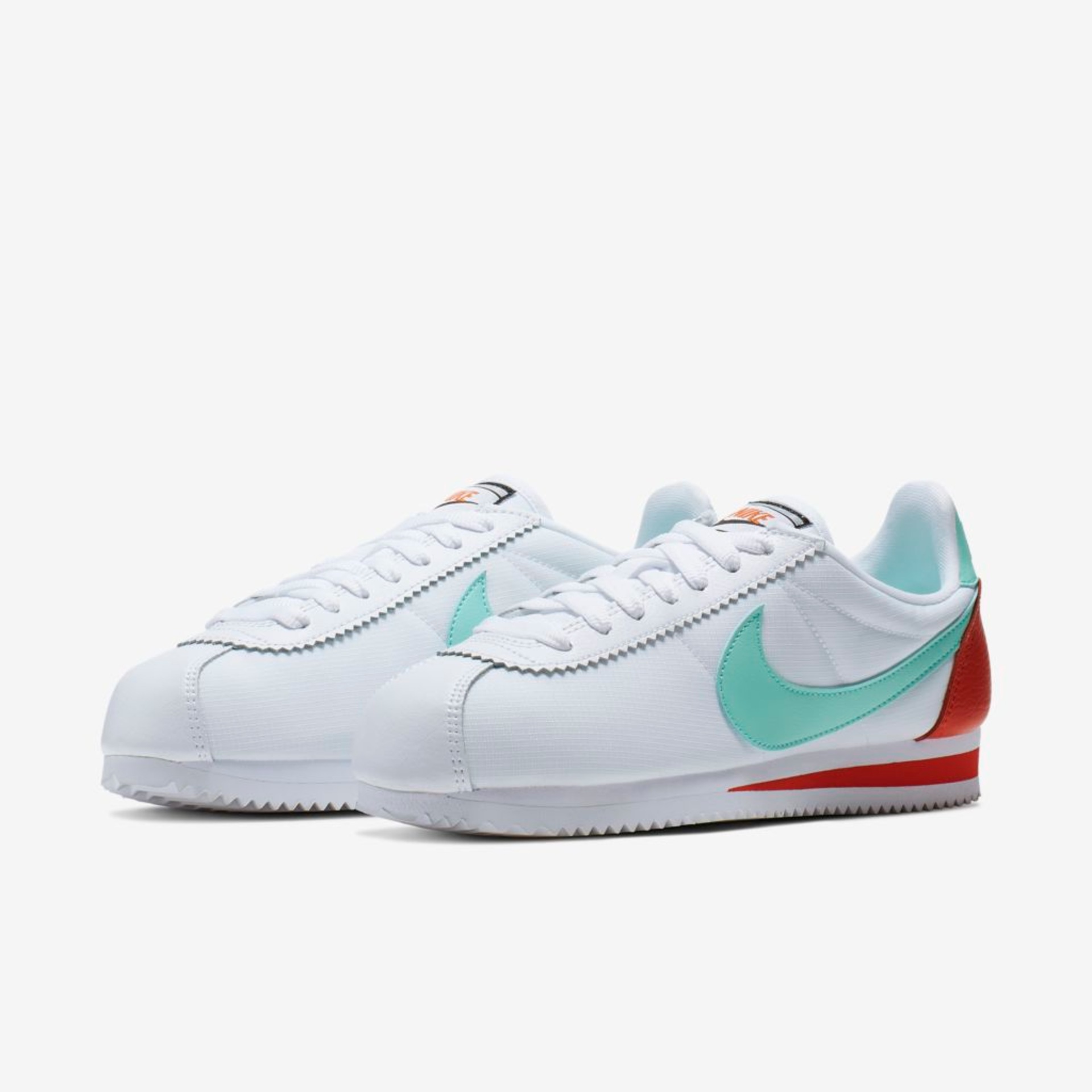 Tênis Nike Classic Cortez Premium Feminino - Foto 5