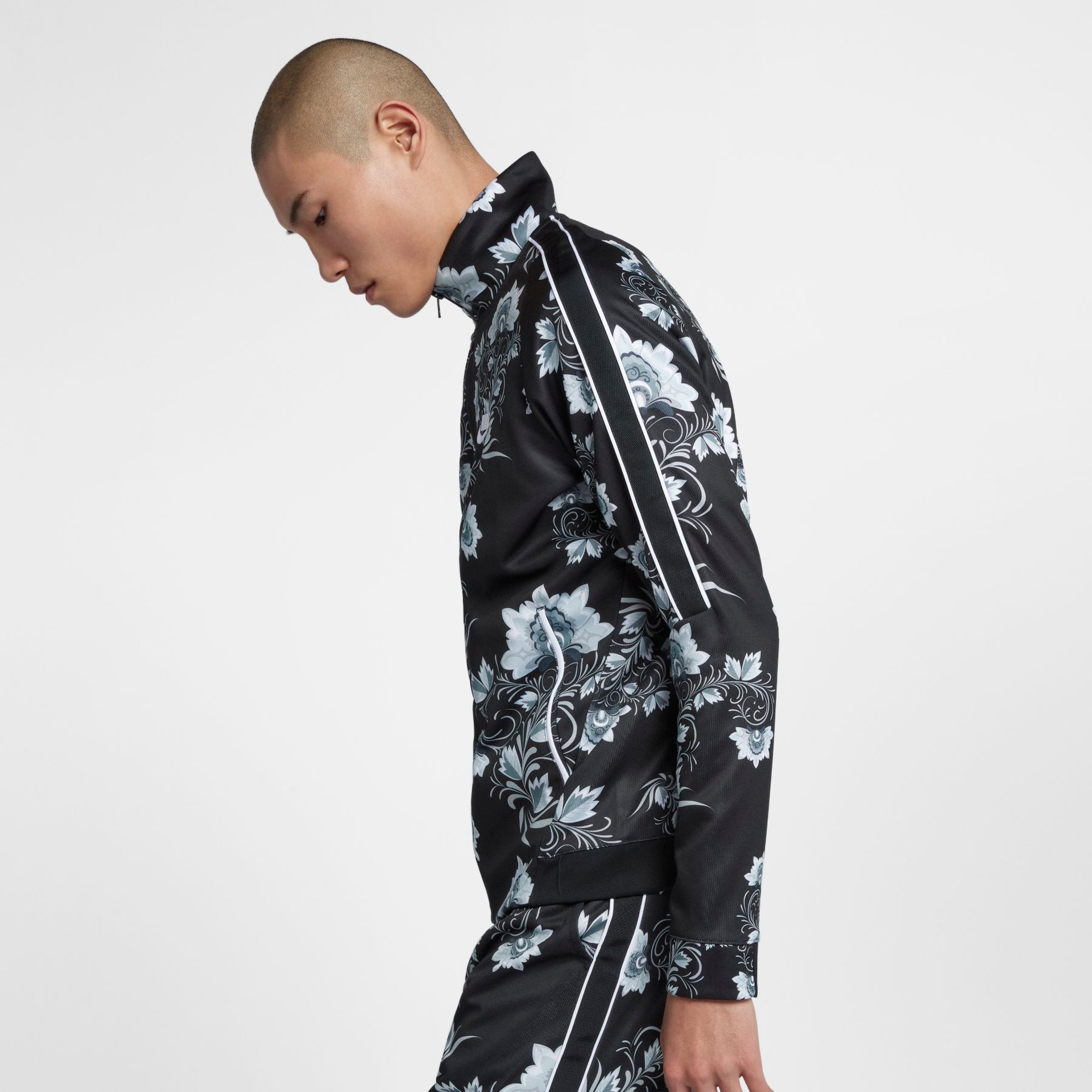 Jaqueta Nike Sportswear N98 Floral Masculina - Foto 2