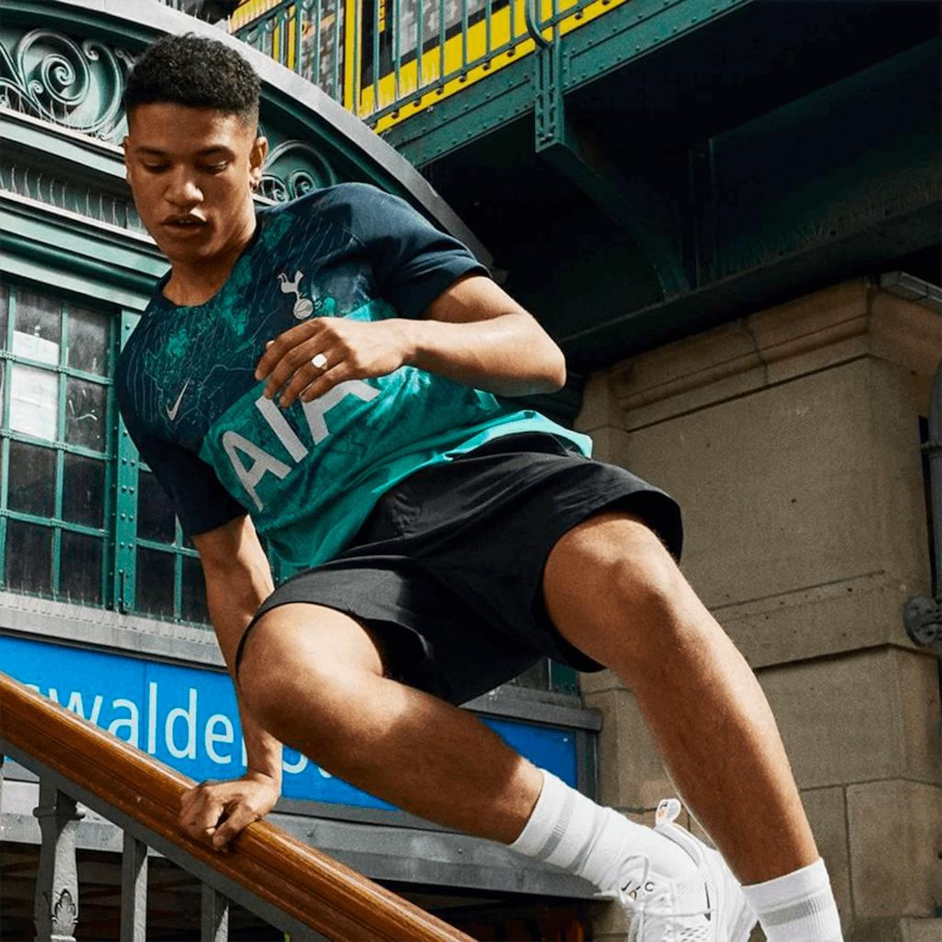 Camisa Nike Tottenham III 2018/19 Torcedor Pro Masculina - Foto 5