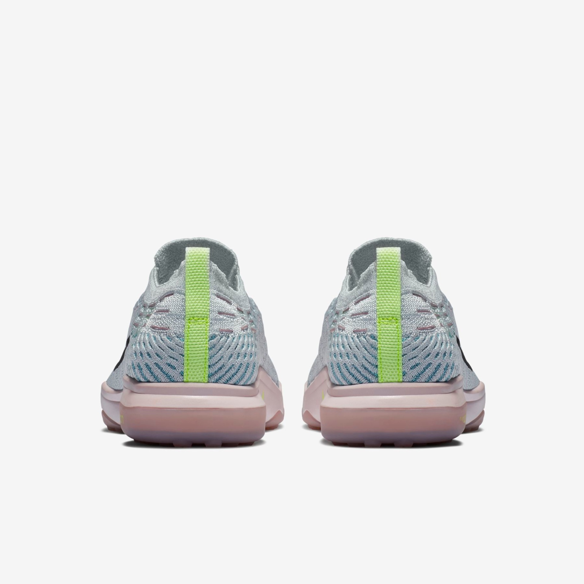 Tênis Nike Air Zoom Fearless Flyknit Warm Feminino - Foto 6