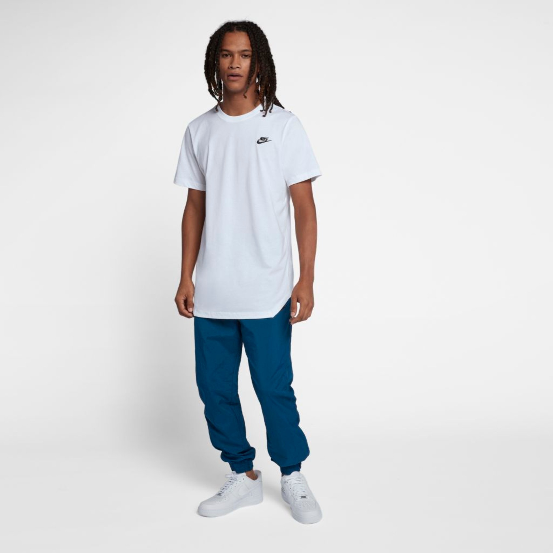 Camiseta Nike Sportswear Masculina - Foto 4