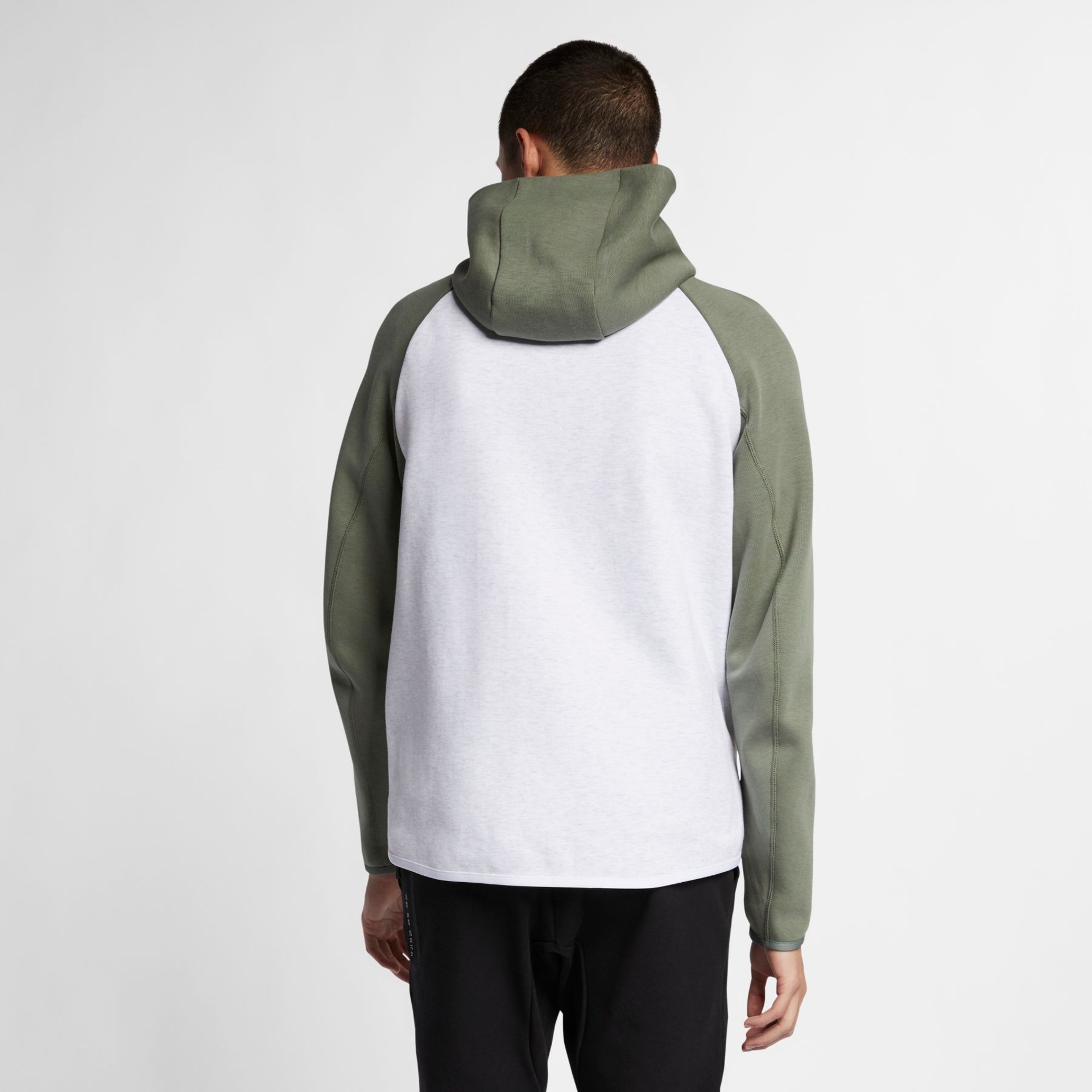 Jaqueta Nike Sportswear Tech Fleece Masculina - Foto 3