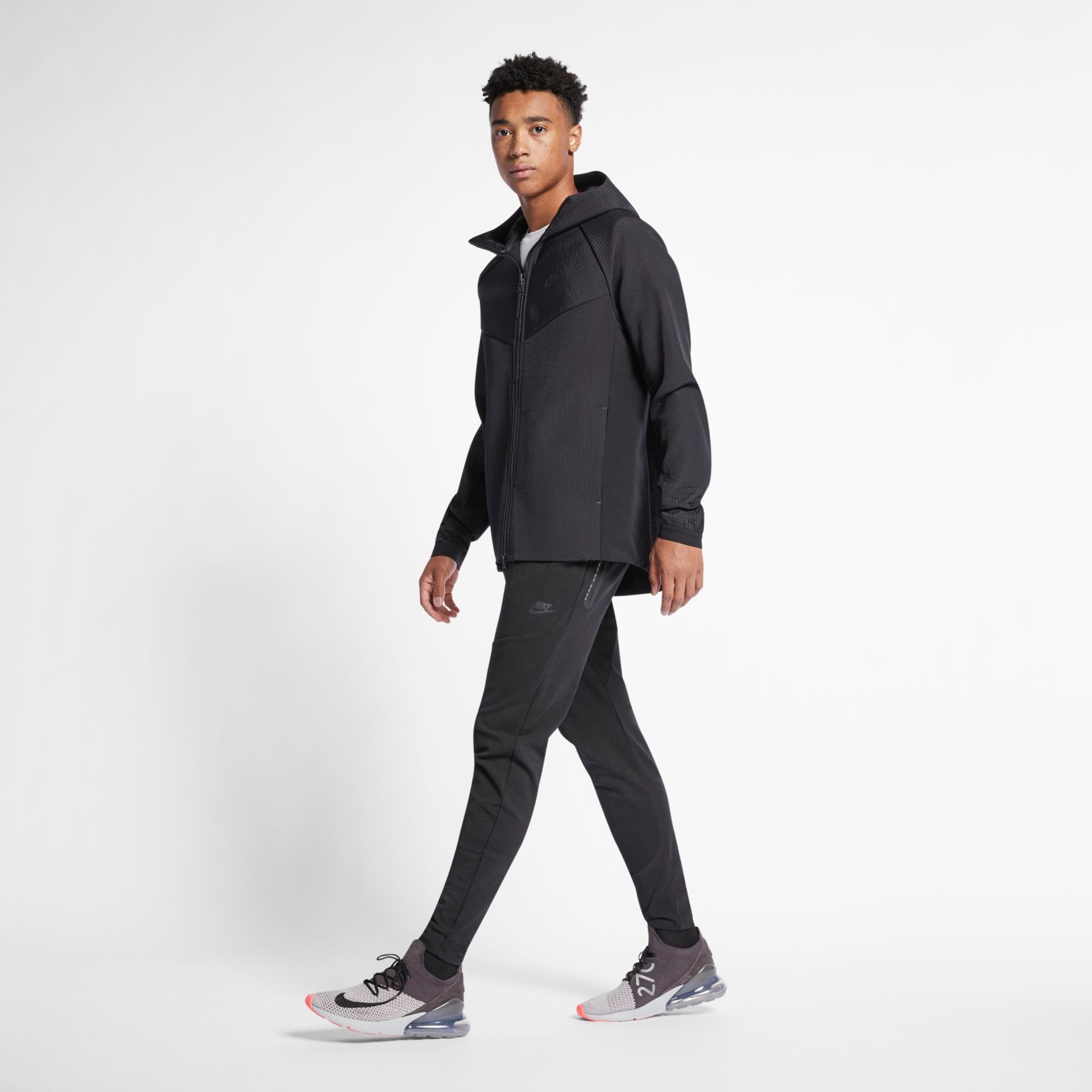 Calça Nike Sportswear Tech Masculina - Foto 5