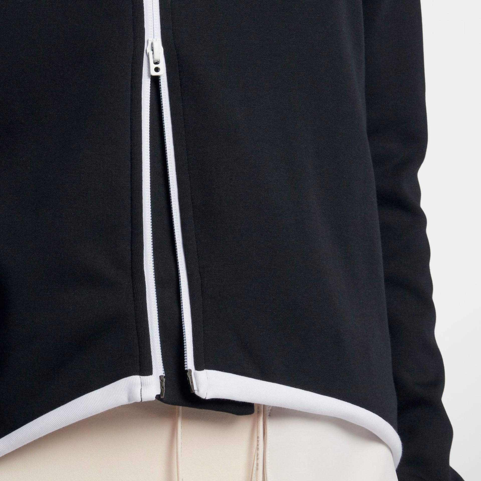 Jaqueta Nike Sportswear Tech Fleece Cape Feminina - Foto 5