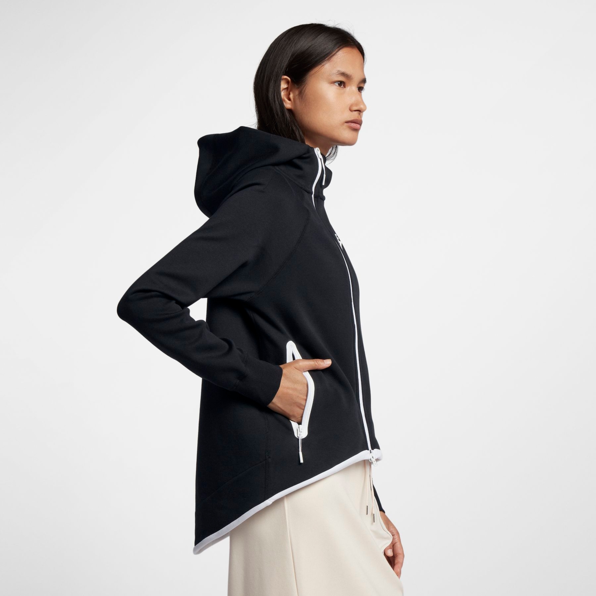 Jaqueta Nike Sportswear Tech Fleece Cape Feminina - Foto 6
