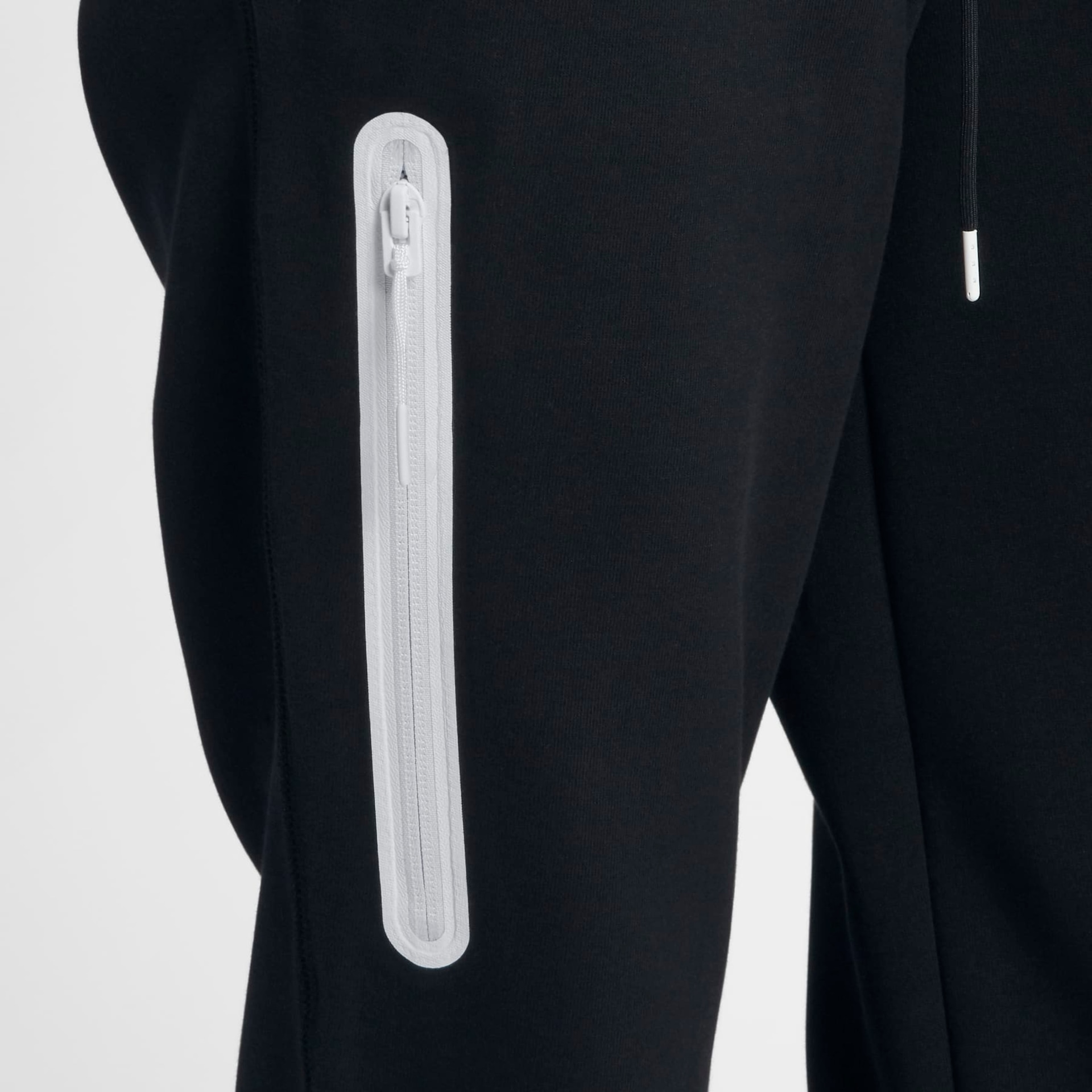 Calça Nike Sportswear Tech Fleece Feminina - Foto 4