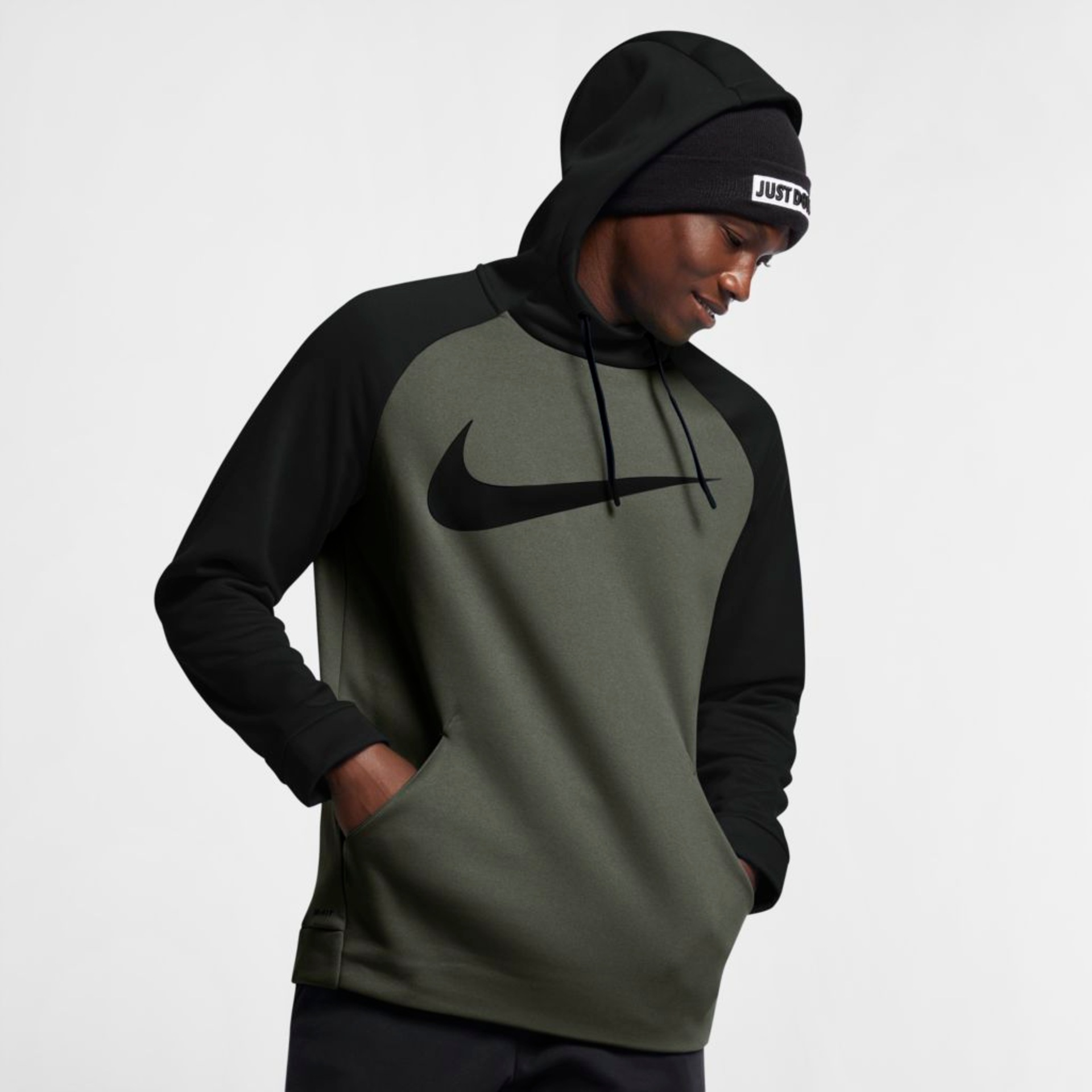 Blusão Nike Therma Swoosh Masculino - Foto 2