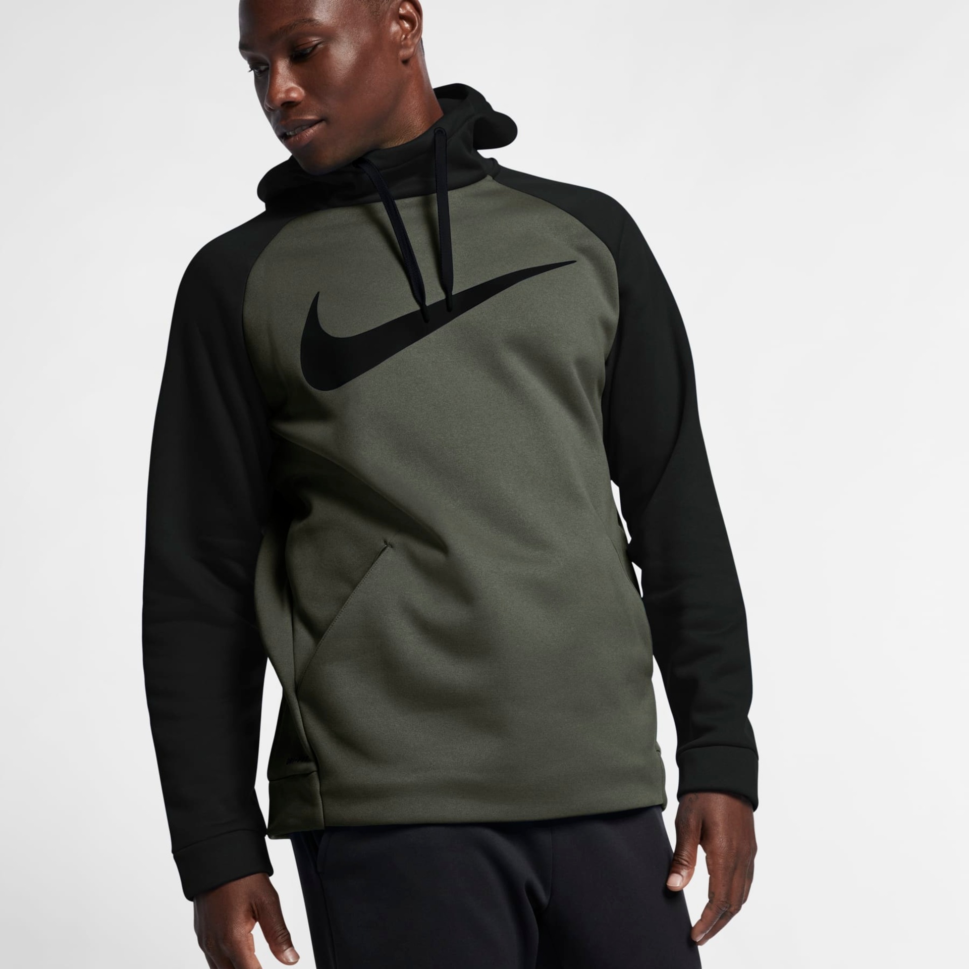 Blusão Nike Therma Swoosh Masculino - Foto 1