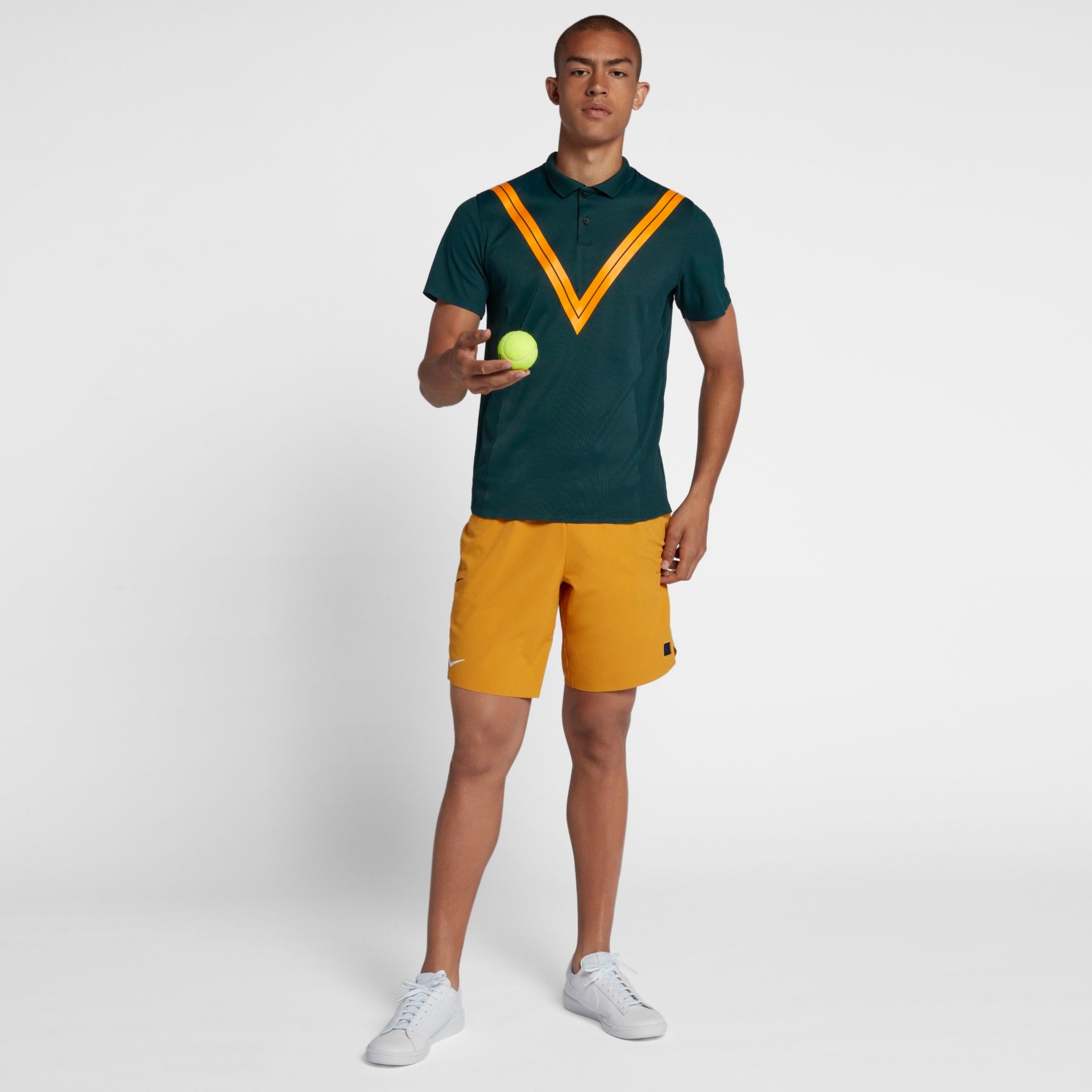 Camisa Polo Nike Court Tech Knit Cool RF Advantage Masculina - Foto 6