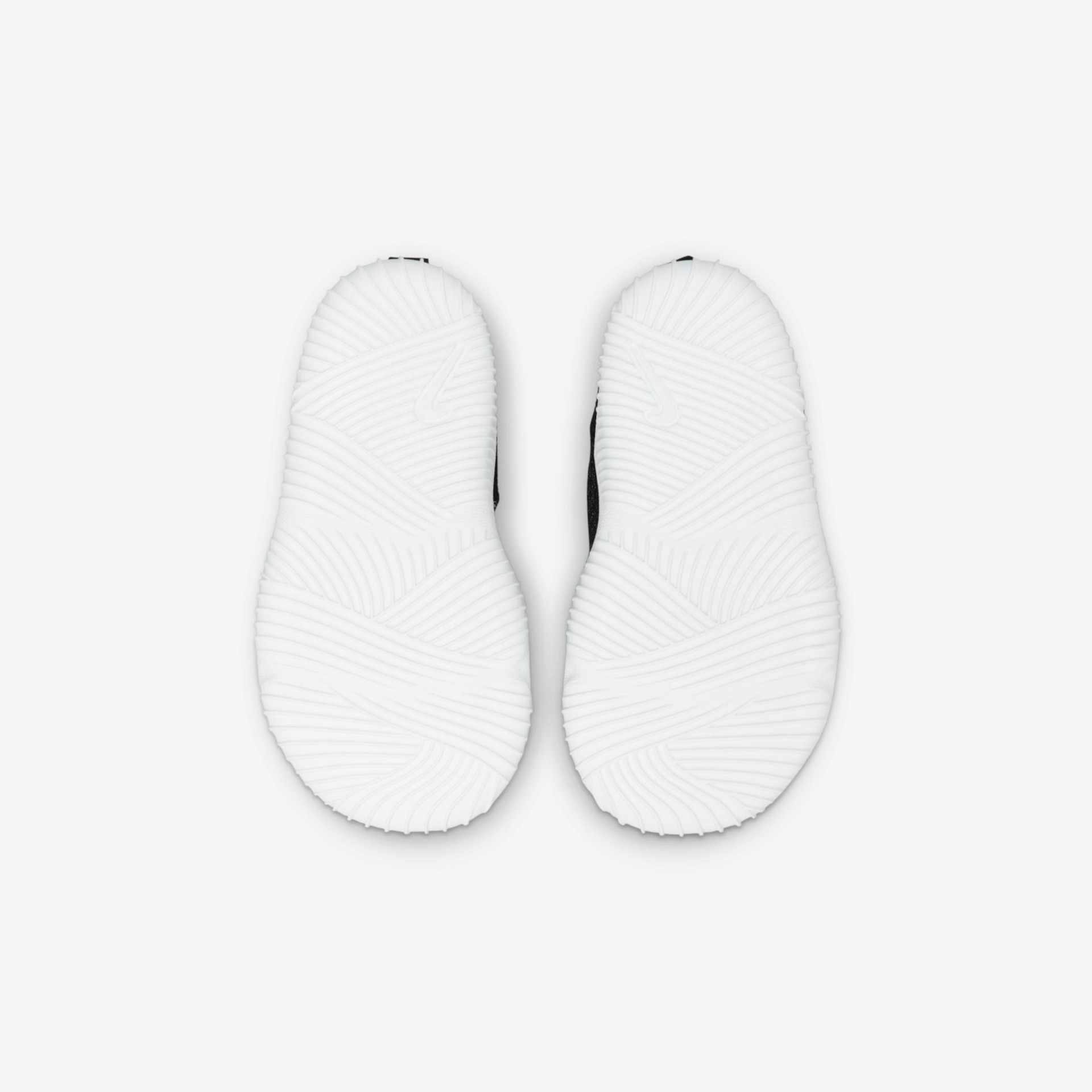 Tênis Nike Aqua Sock 360 Infantil - Foto 2