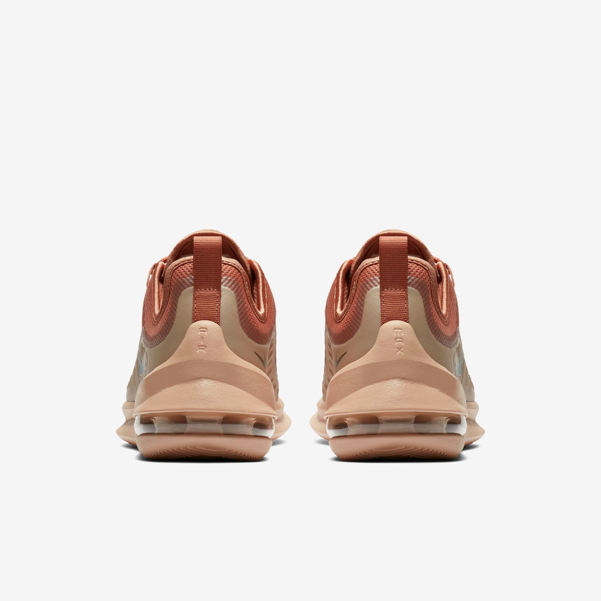 Tênis Nike Air Max Axis Feminino - Foto 6