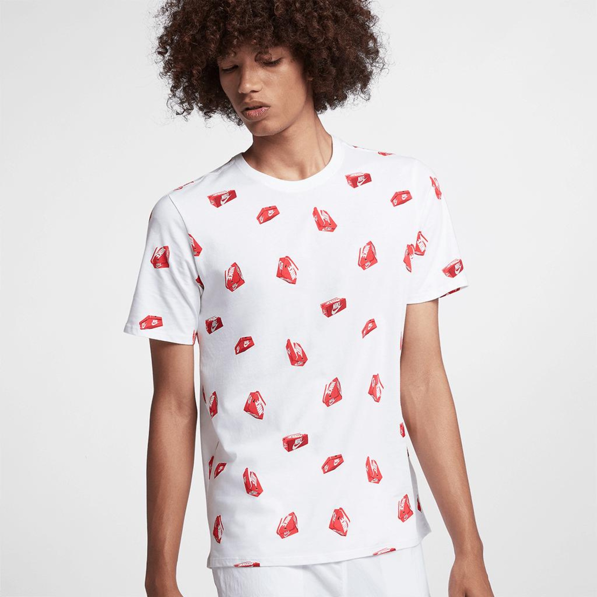 Camiseta Nike Sportswear Masculina - Foto 2