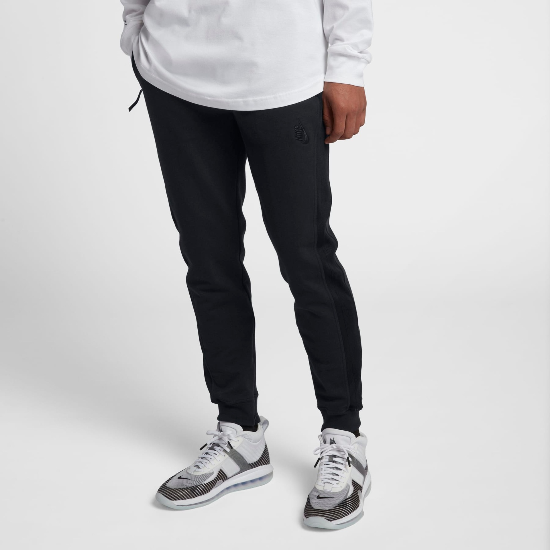 Calça Lebron James x John Elliott Masculina - Foto 1