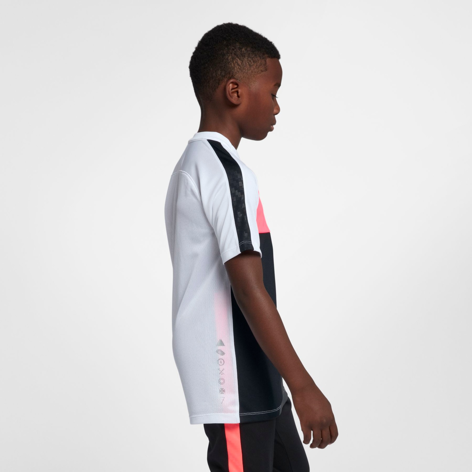 Camiseta Nike Dri-Fit CR7 Infantil - Foto 4