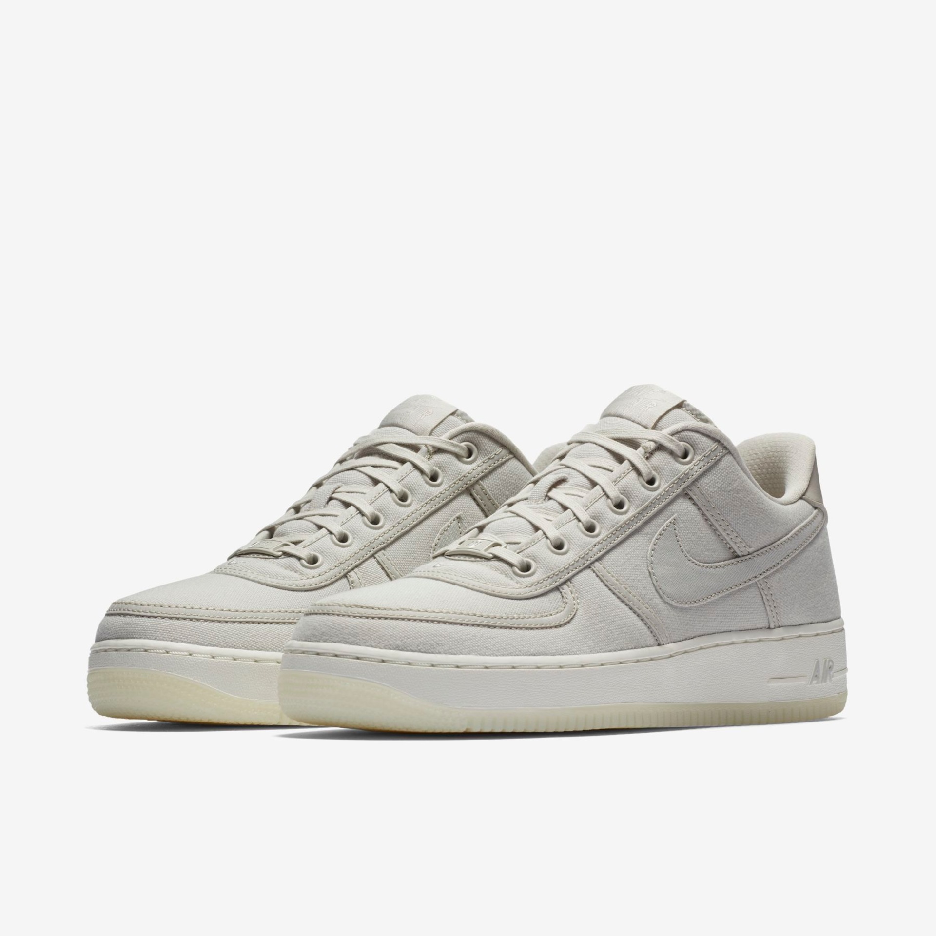Tênis Nike Air Force 1 Low Retro QS Masculino - Foto 5