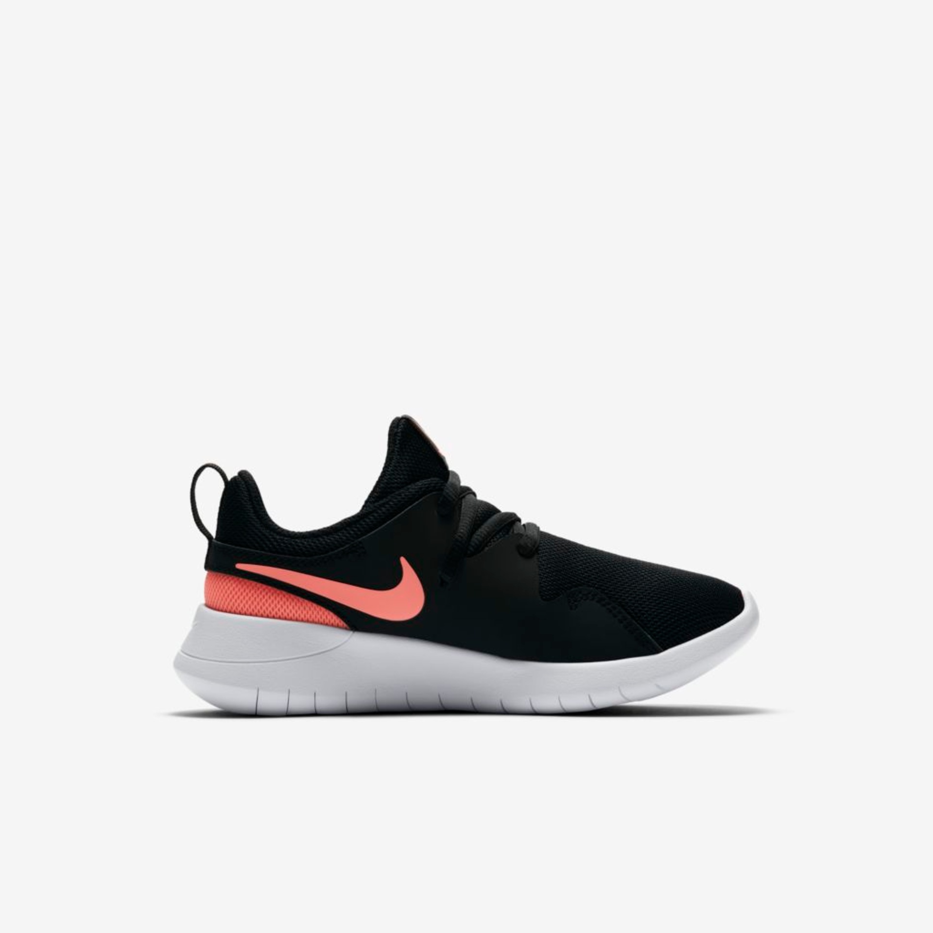 nike tessen kids
