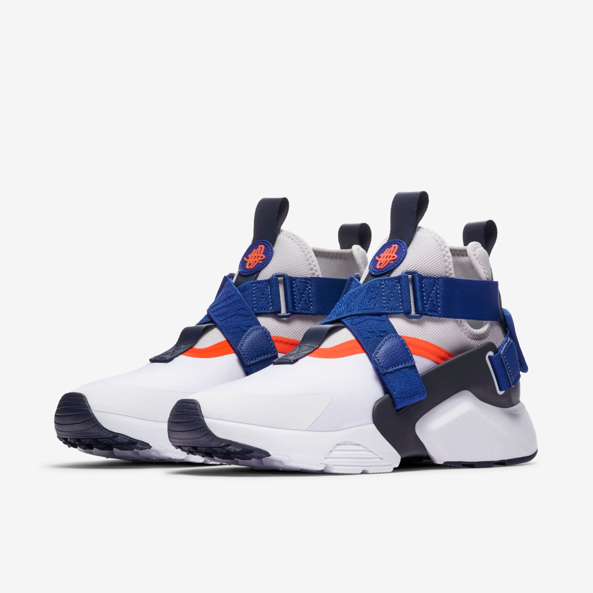 Tênis Nike Air Huarache Run Remix Feminino - Foto 5